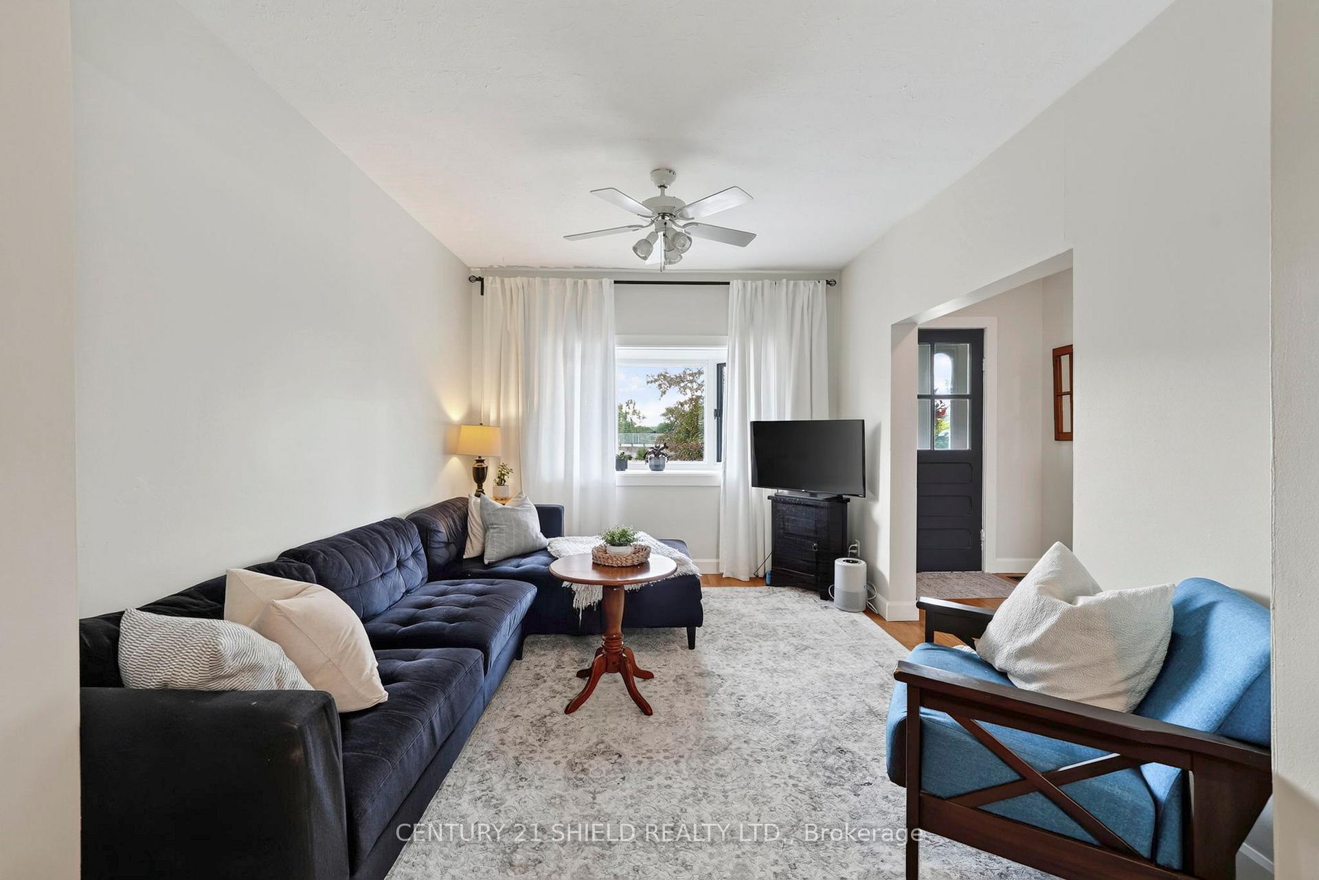 Photo 6 of 427 Water Street W, Cornwall, Cornwall — HOMEH