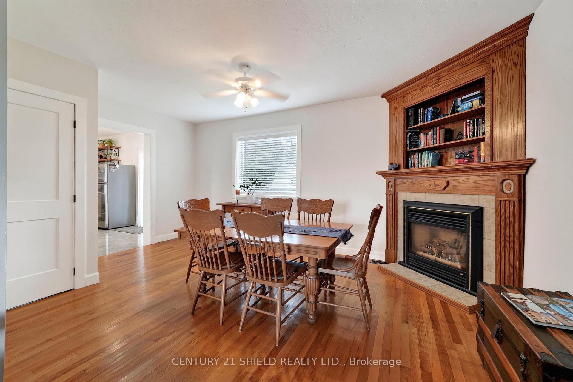 Photo 10 of 427 Water Street W, Cornwall, Cornwall — HOMEH