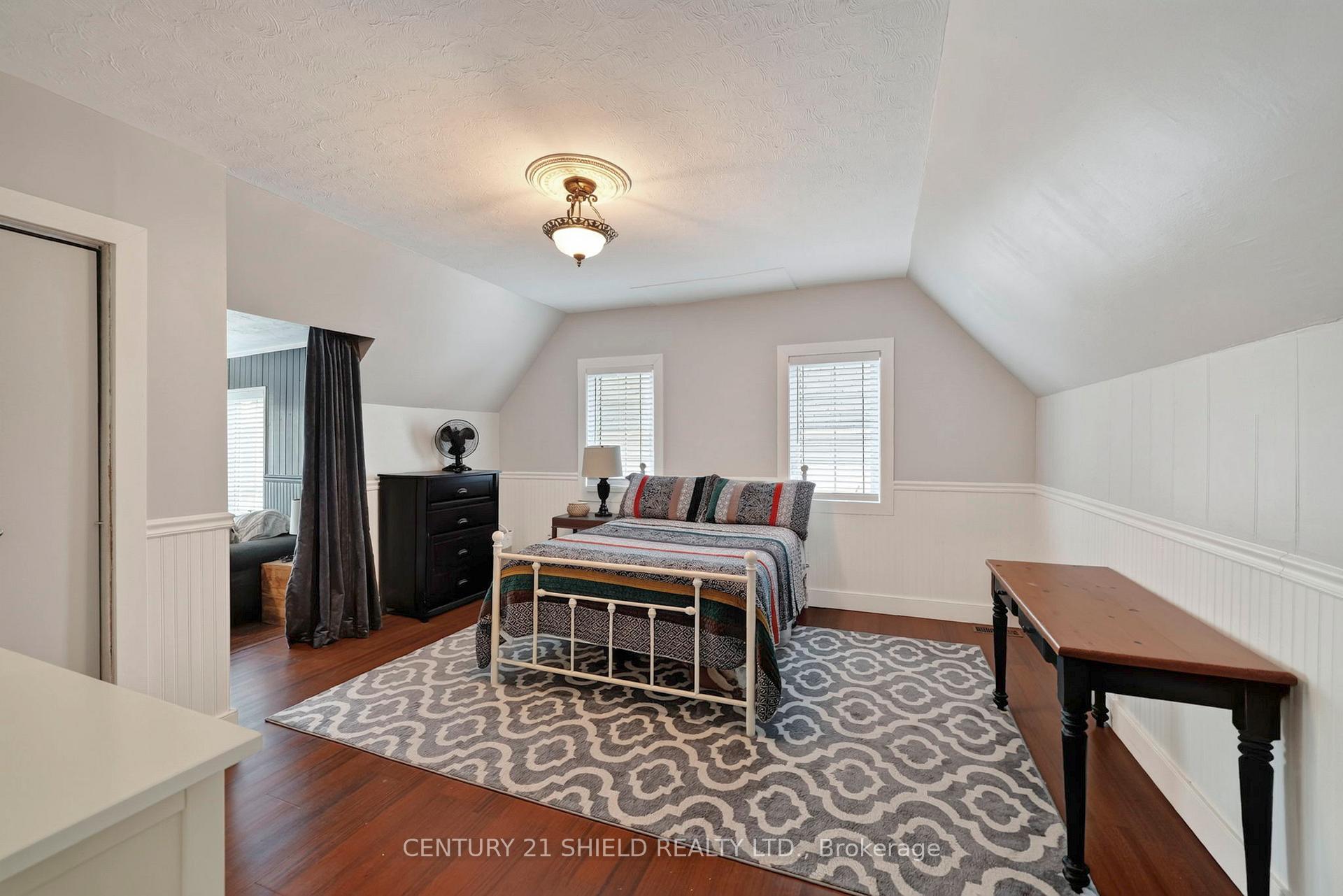 Photo 20 of 427 Water Street W, Cornwall, Cornwall — HOMEH