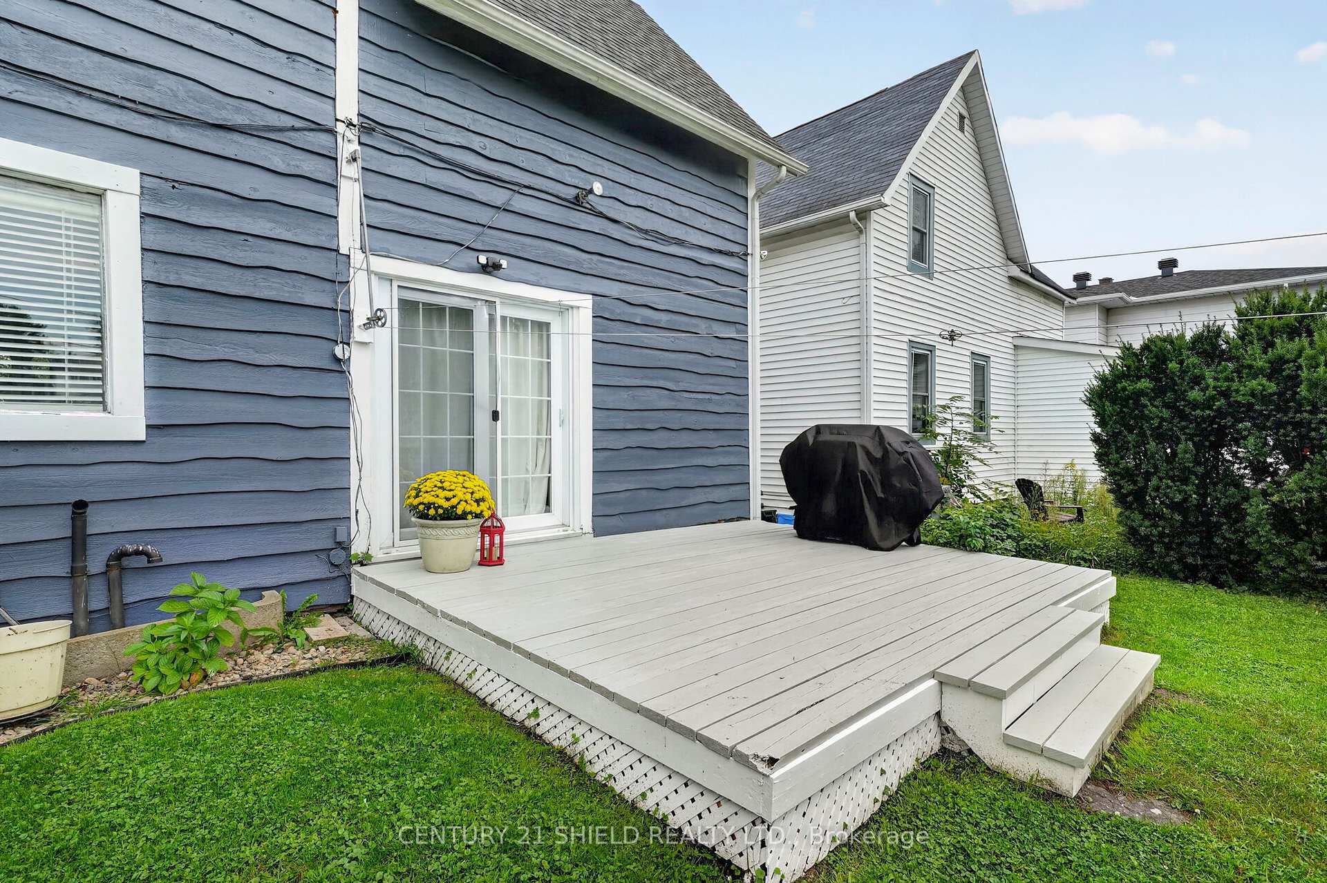 Photo 34 of 427 Water Street W, Cornwall, Cornwall — HOMEH