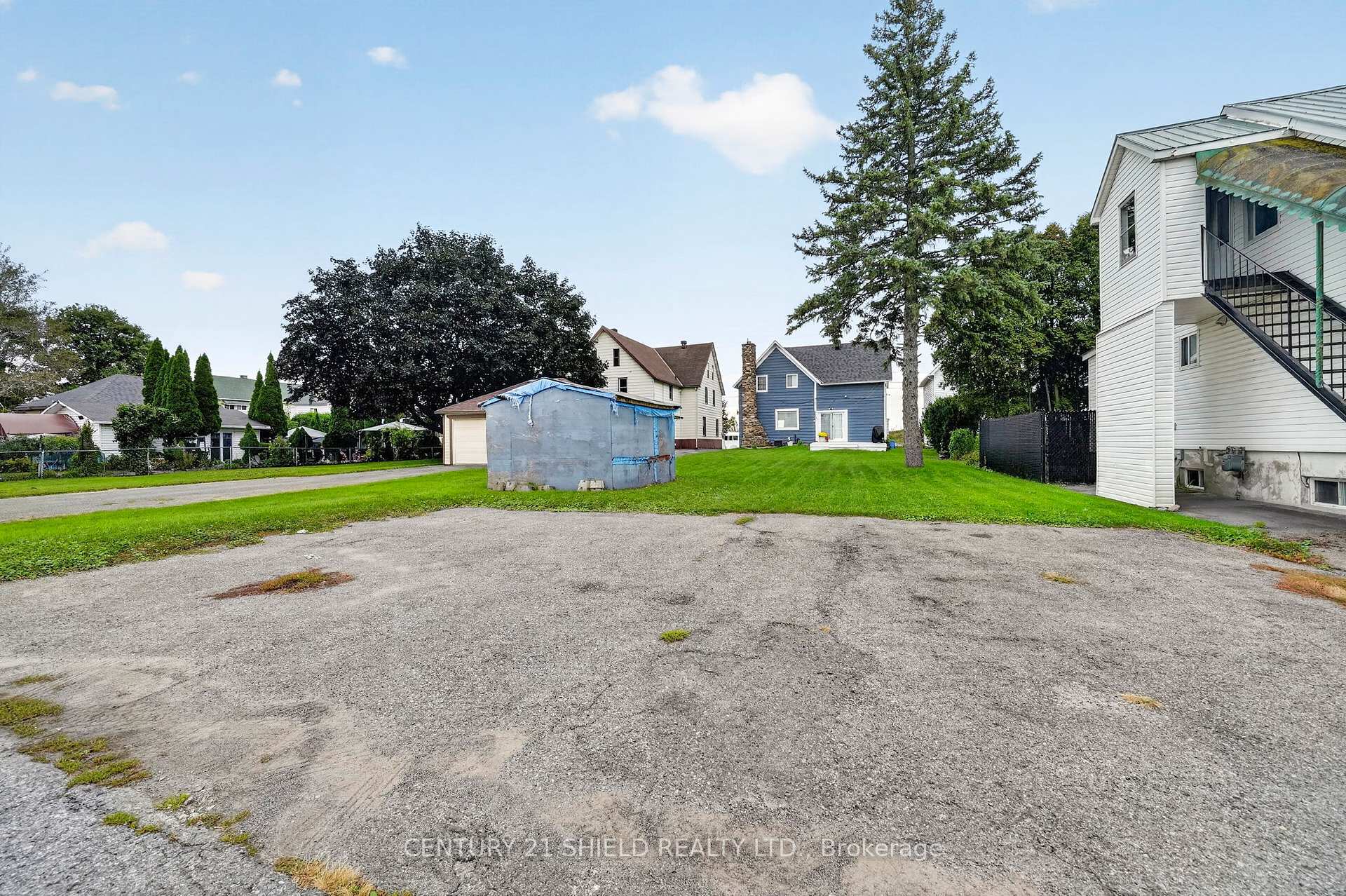 Photo 39 of 427 Water Street W, Cornwall, Cornwall — HOMEH