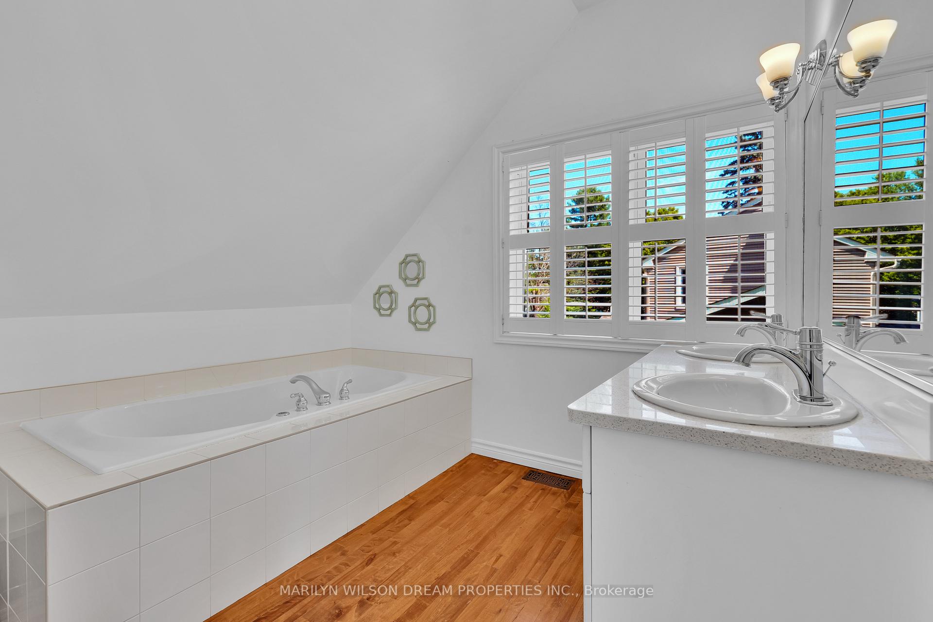 Photo 27 of 24 Bedford Crescent, Ottawa, Manor Park — HOMEH