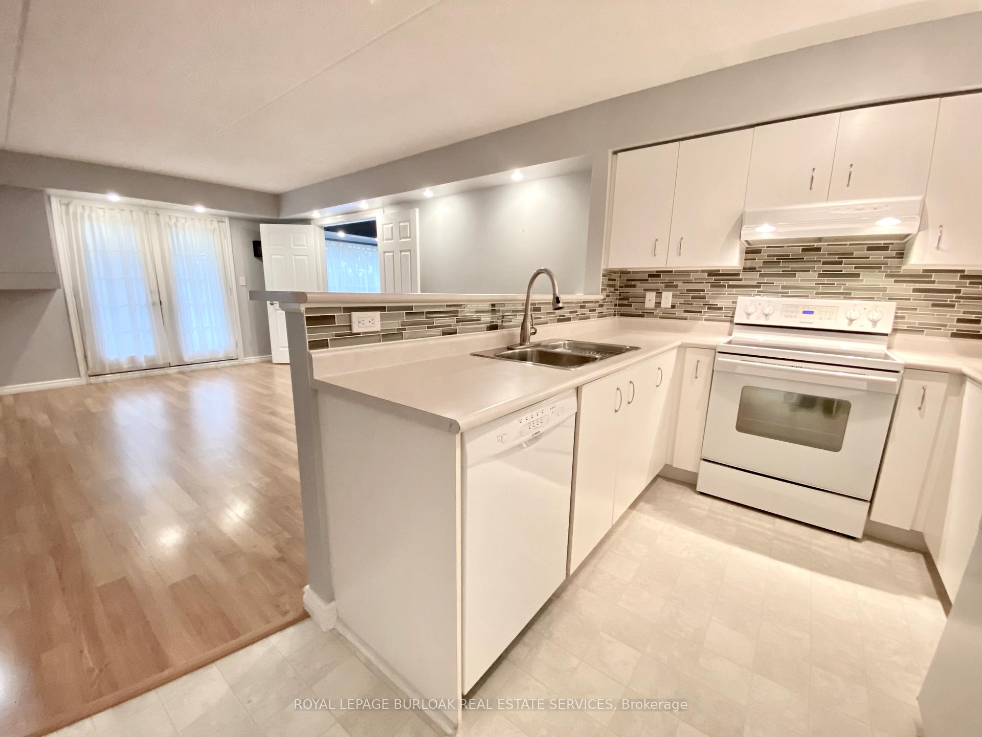 Photo 8 of Unit 209, 1450 Bishops Gate, Oakville, Glen Abbey — HOMEH