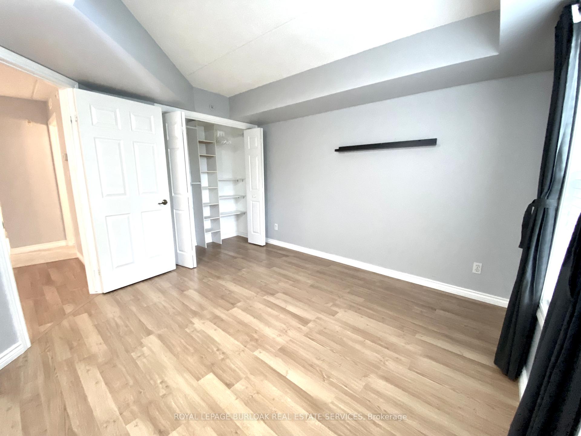 Photo 12 of Unit 209, 1450 Bishops Gate, Oakville, Glen Abbey — HOMEH