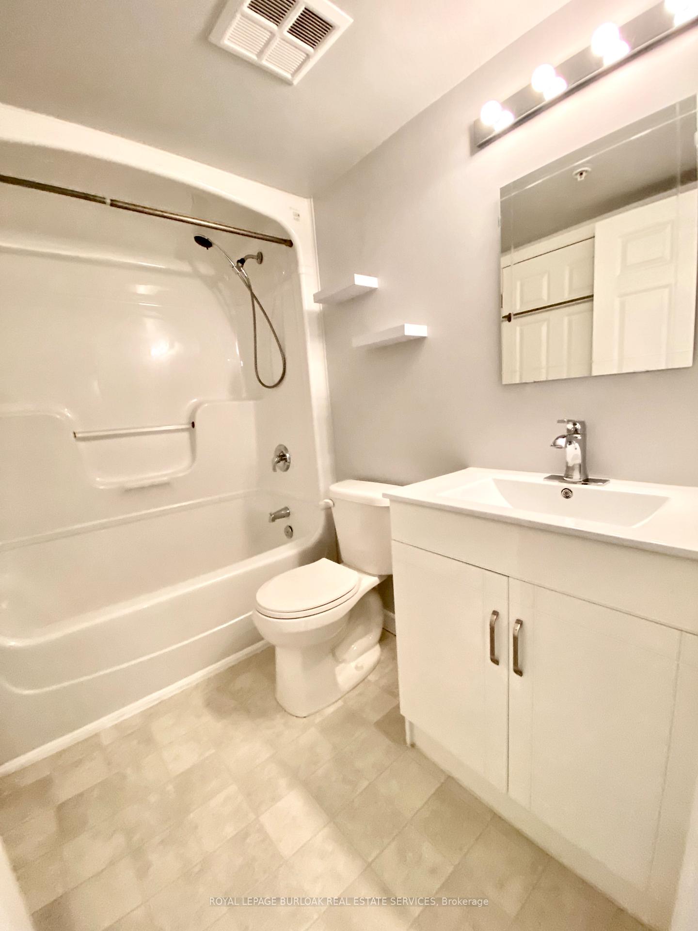 Photo 15 of Unit 209, 1450 Bishops Gate, Oakville, Glen Abbey — HOMEH