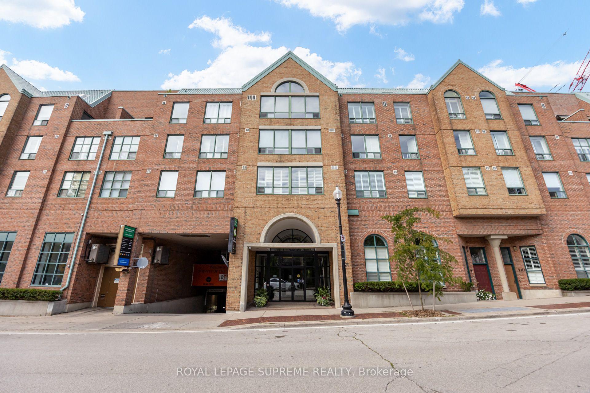 Photo of Unit 204, 221 Robinson Street E