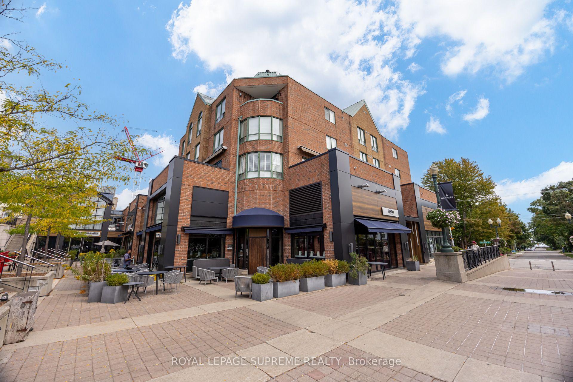 Photo 3 of Unit 204, 221 Robinson Street E, Oakville, Old Oakville — HOMEH