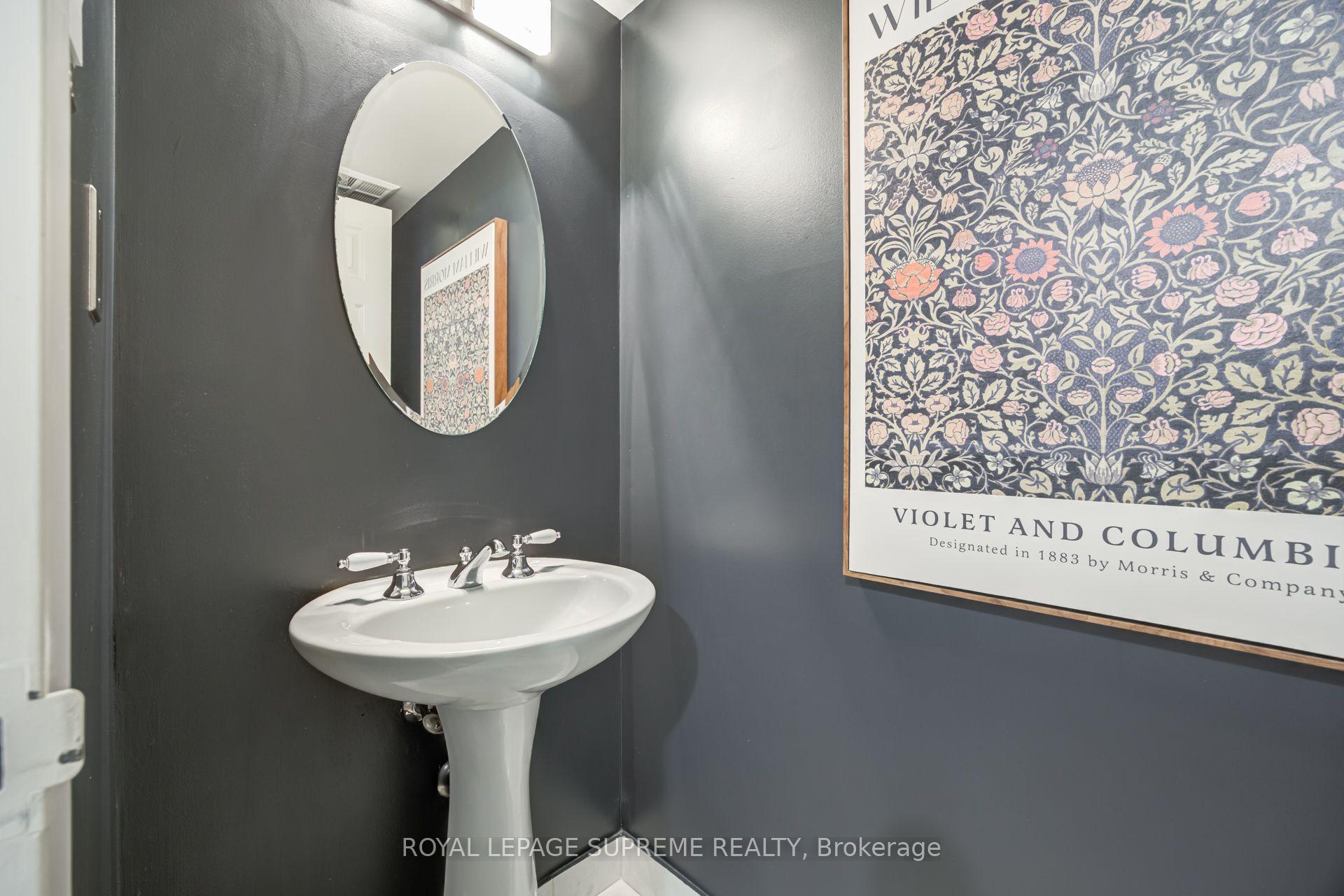 Photo 7 of Unit 204, 221 Robinson Street E, Oakville, Old Oakville — HOMEH