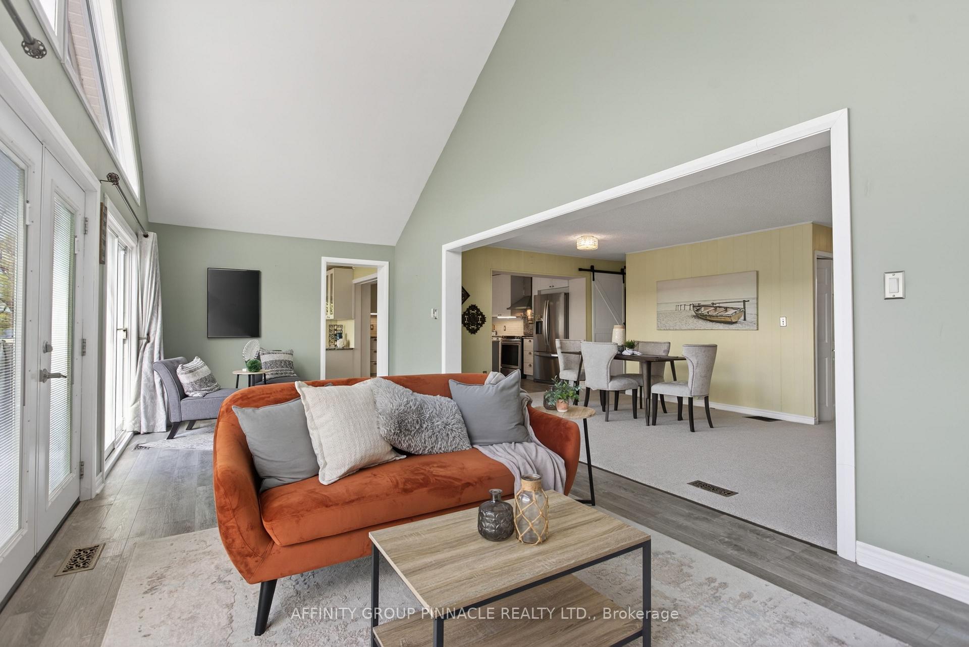 Photo 22 of 14 Oriole Road, Kawartha Lakes, Fenelon Falls — HOMEH