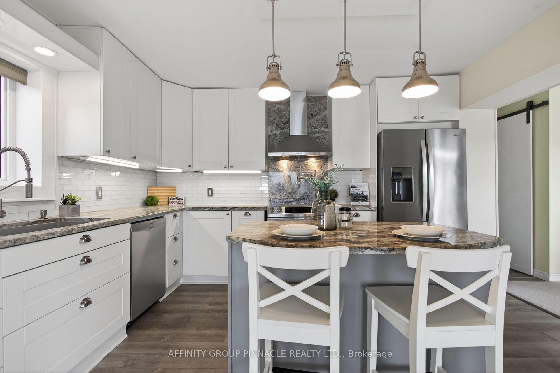 Photo 28 of 14 Oriole Road, Kawartha Lakes, Fenelon Falls — HOMEH