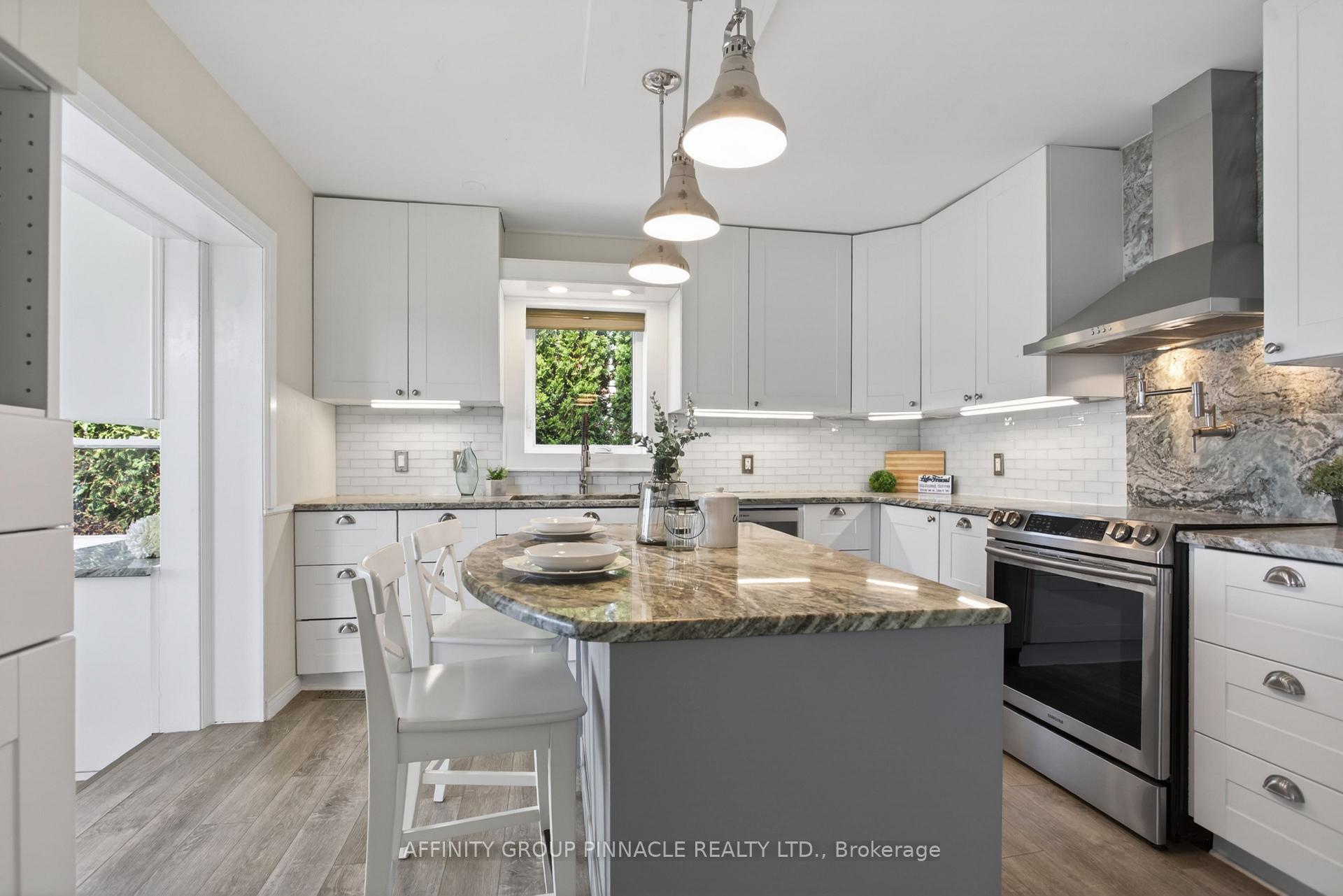 Photo 31 of 14 Oriole Road, Kawartha Lakes, Fenelon Falls — HOMEH
