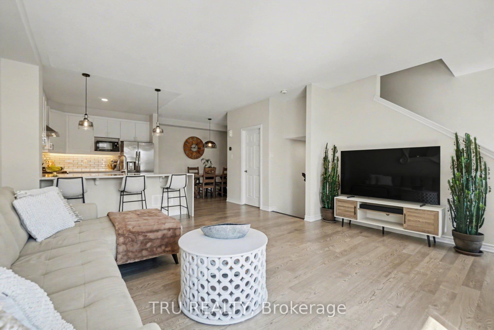 Photo 7 of 520 Rye Grass Way, Ottawa, Barrhaven - Half Moon Bay — HOMEH