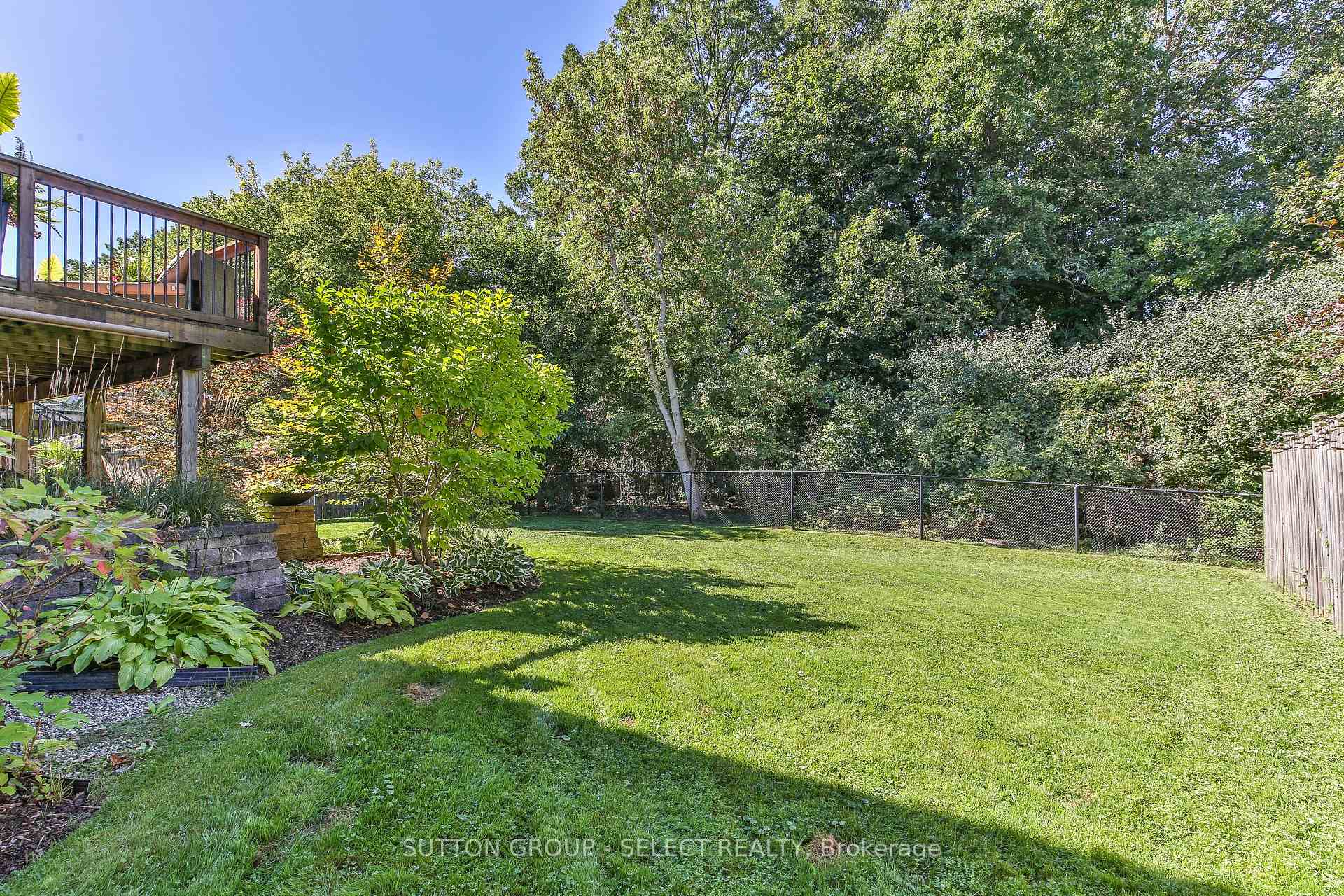 Photo 44 of 1940 Riverbend Road, London, South A — HOMEH