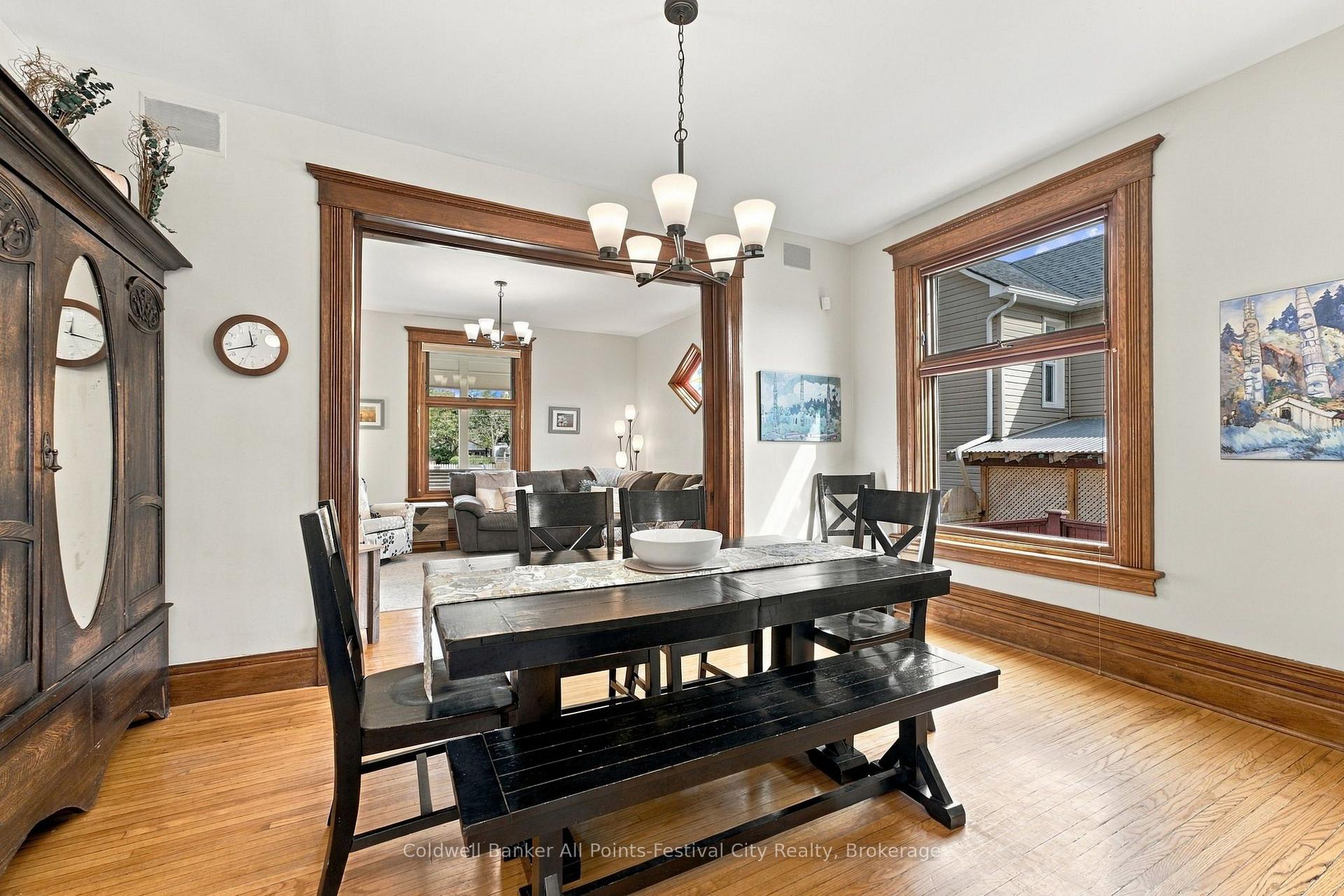 Photo 15 of 44 Trafalgar Street, Goderich, Goderich (Town) — HOMEH