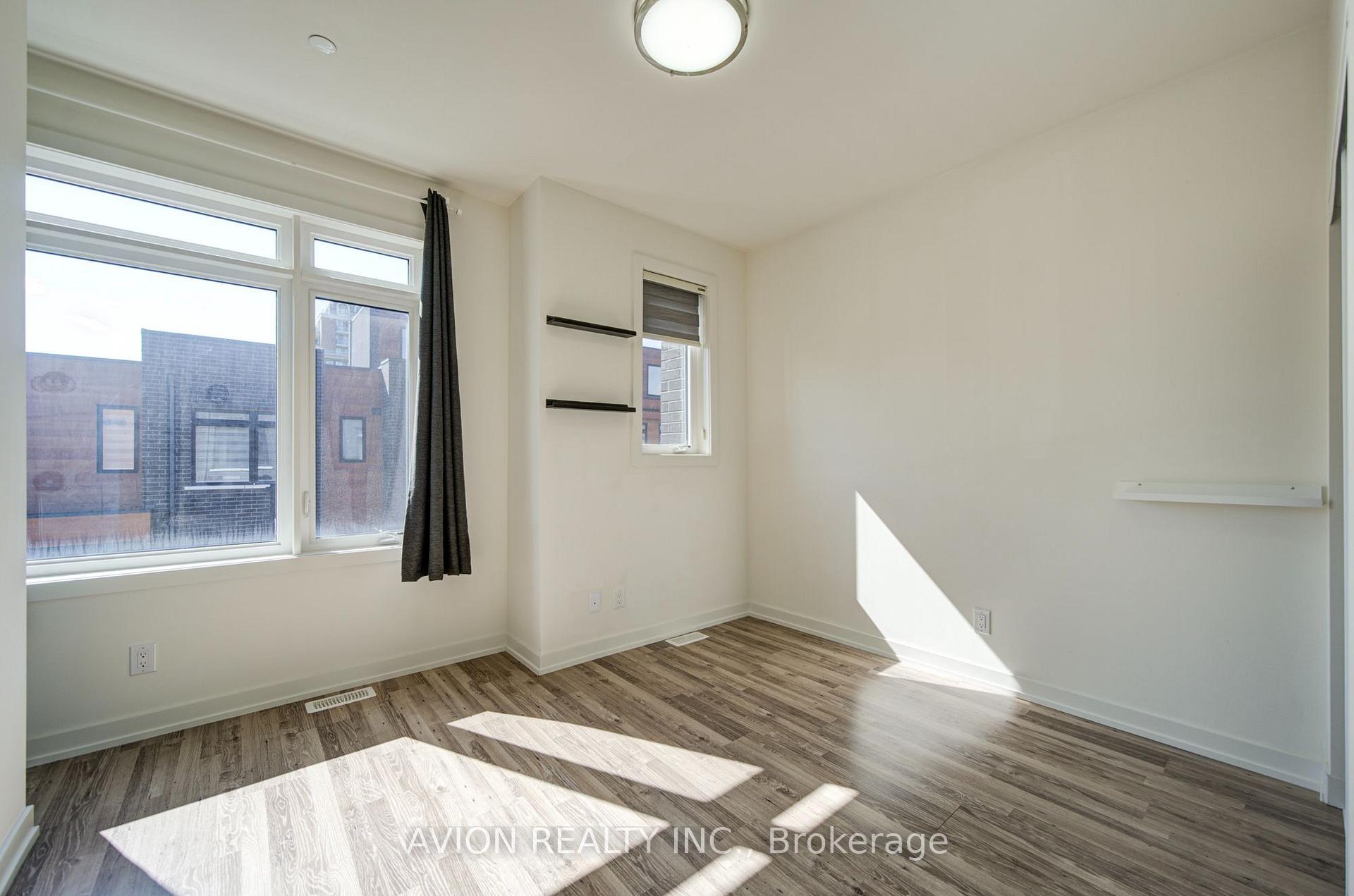 Photo 12 of Unit 83, 370 Red Maple Road, Richmond Hill, Langstaff — HOMEH