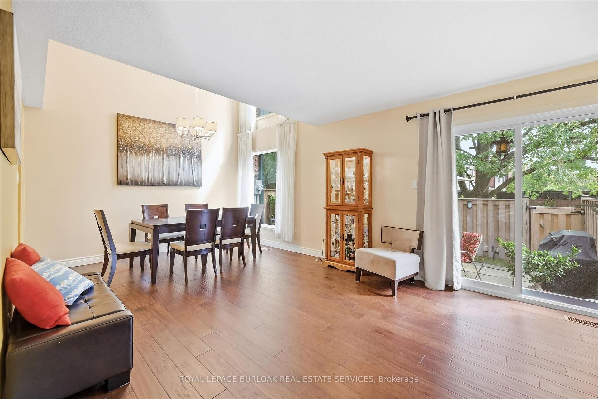 Photo 6 of Unit 7, 1576 Kerns Road, Burlington, Tyandaga — HOMEH
