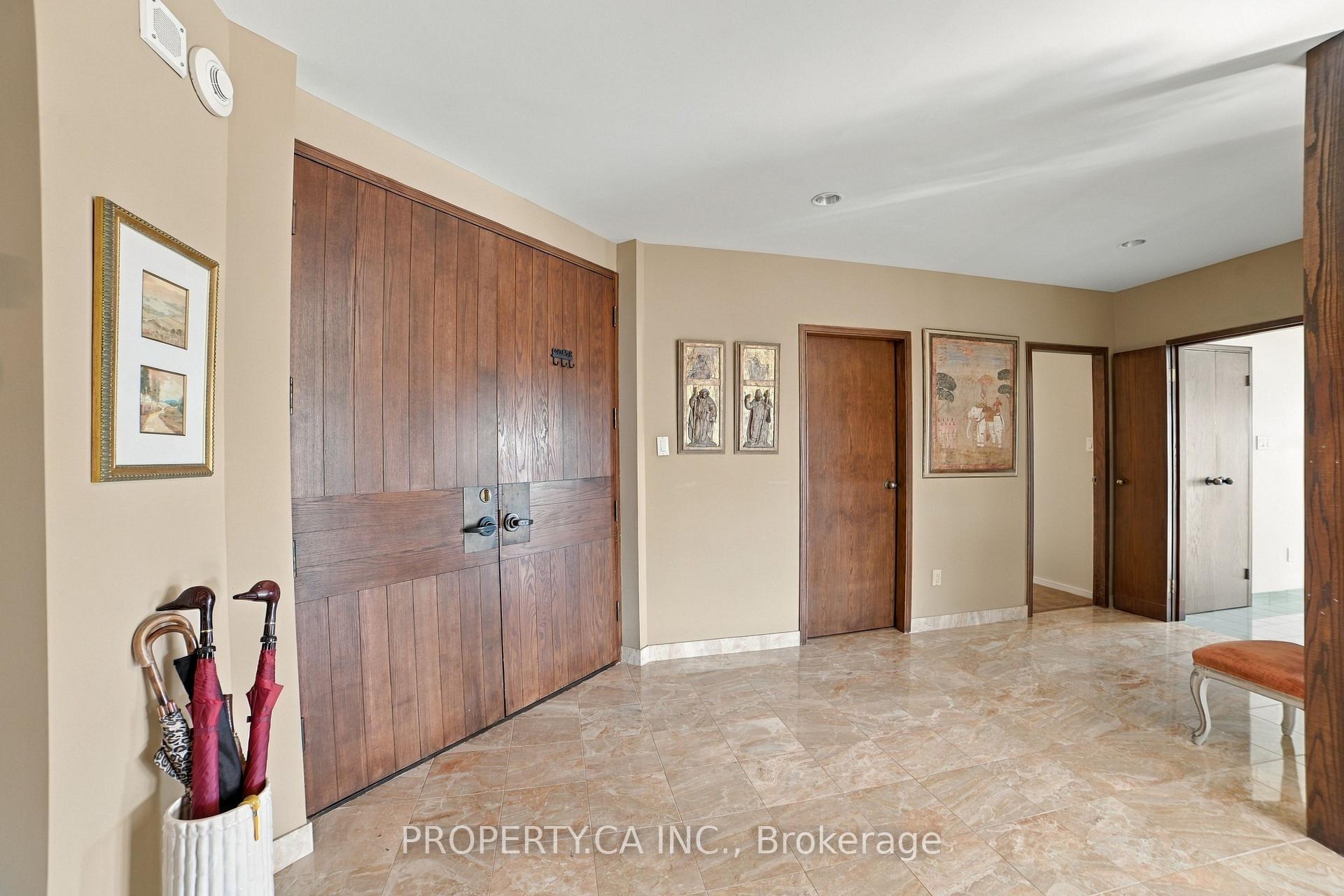 Photo 1 of Unit 1402, 150 Heath Street, Toronto, Casa Loma — HOMEH