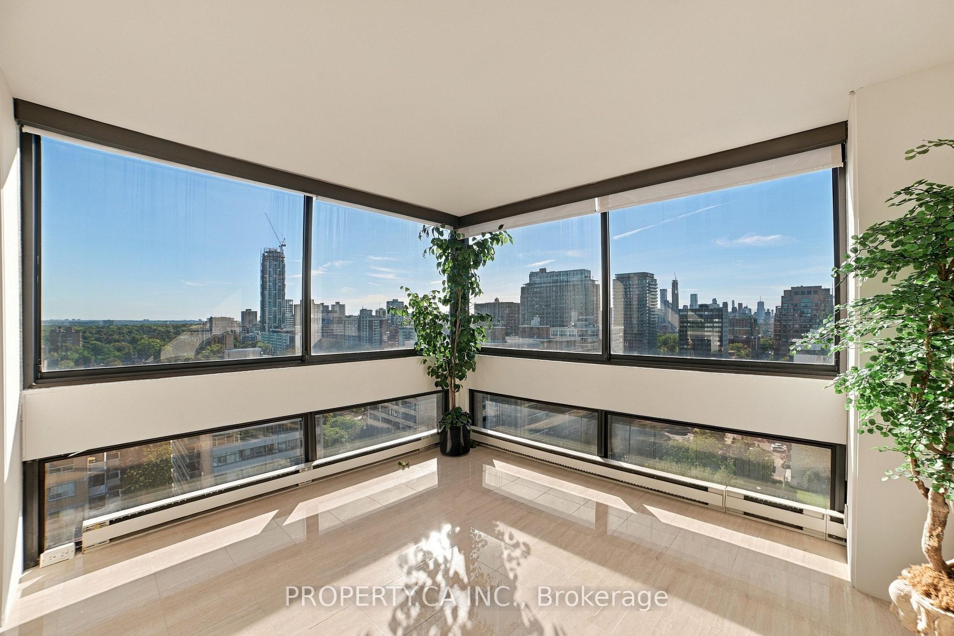 Photo 7 of Unit 1402, 150 Heath Street, Toronto, Casa Loma — HOMEH