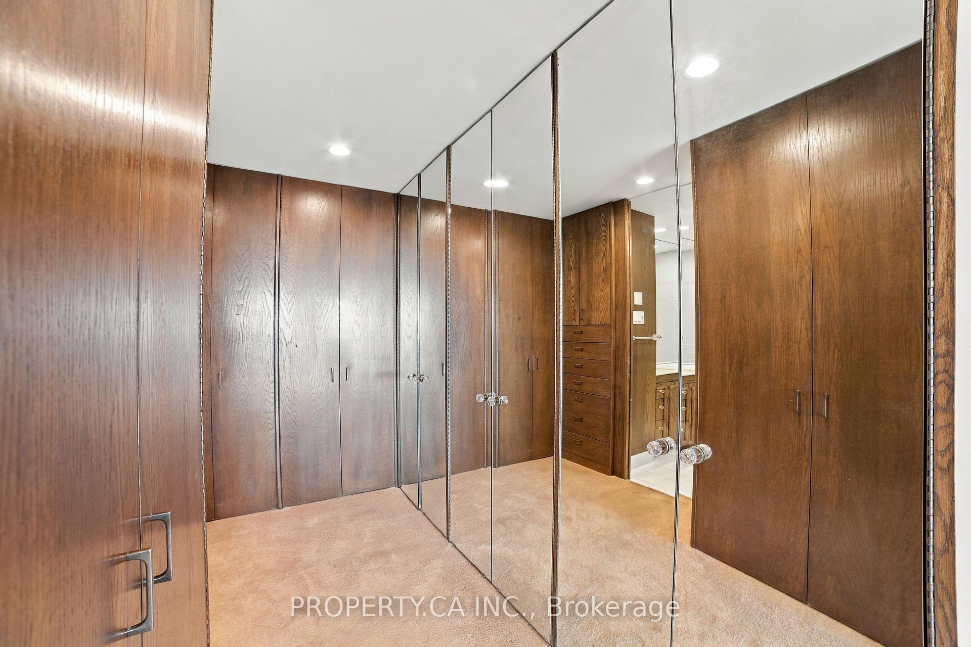 Photo 16 of Unit 1402, 150 Heath Street, Toronto, Casa Loma — HOMEH