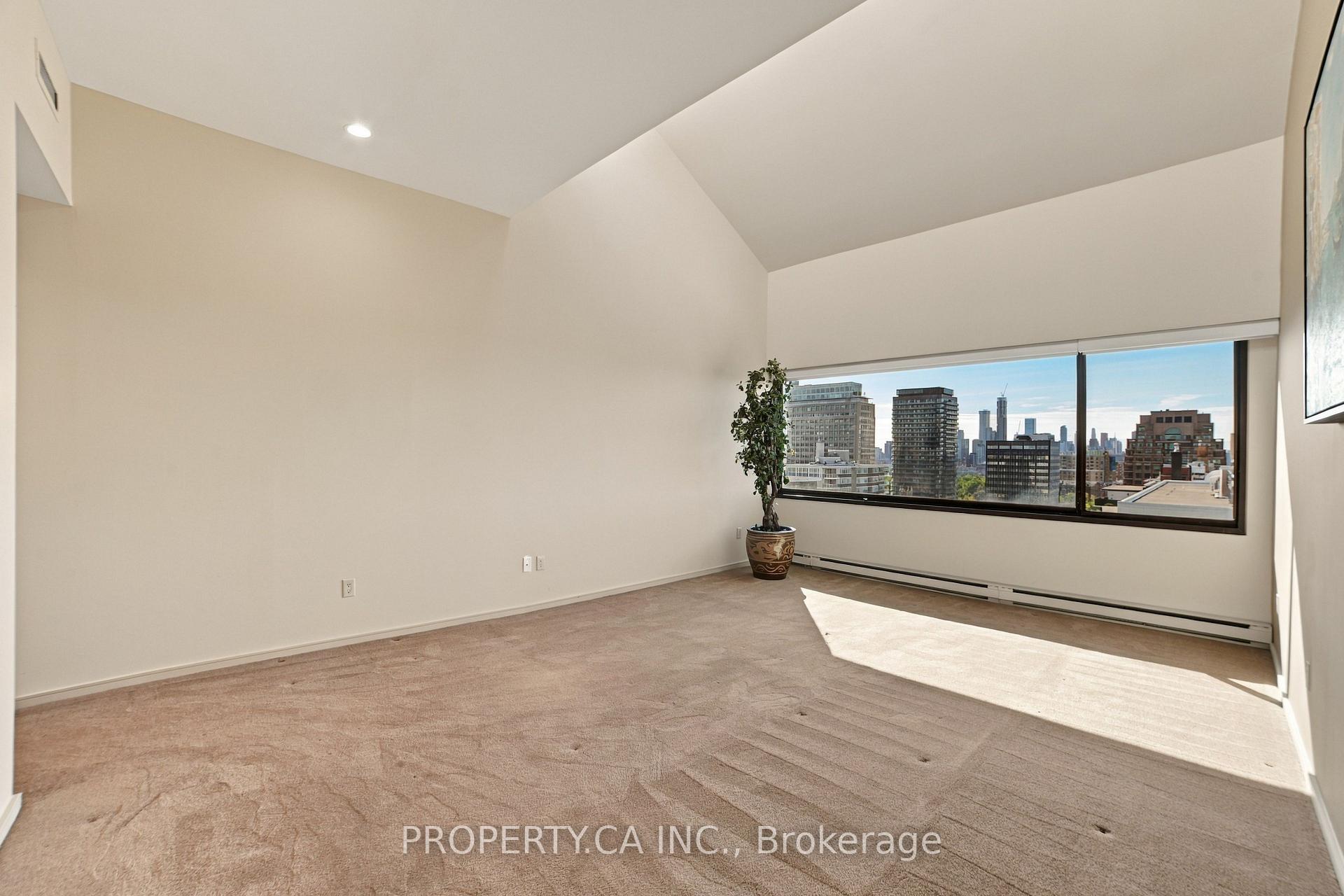 Photo 25 of Unit 1402, 150 Heath Street, Toronto, Casa Loma — HOMEH