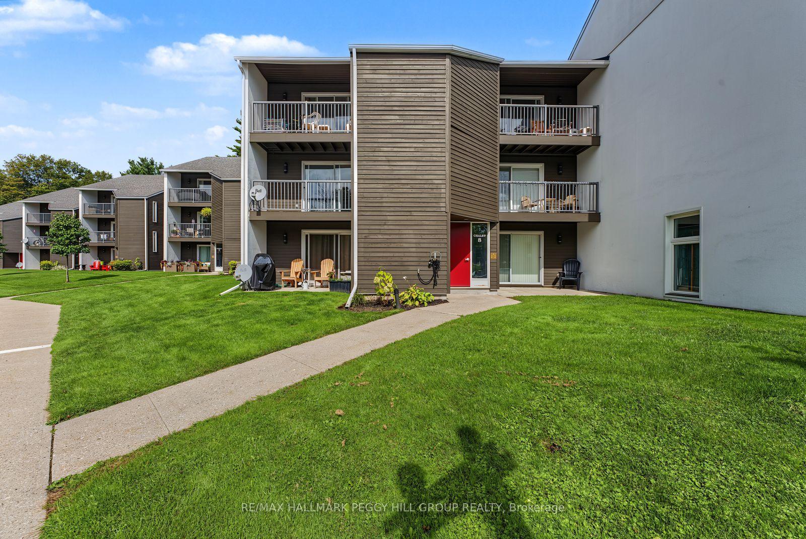 Photo of Unit 215, 1102 Horseshoe Valley Road W