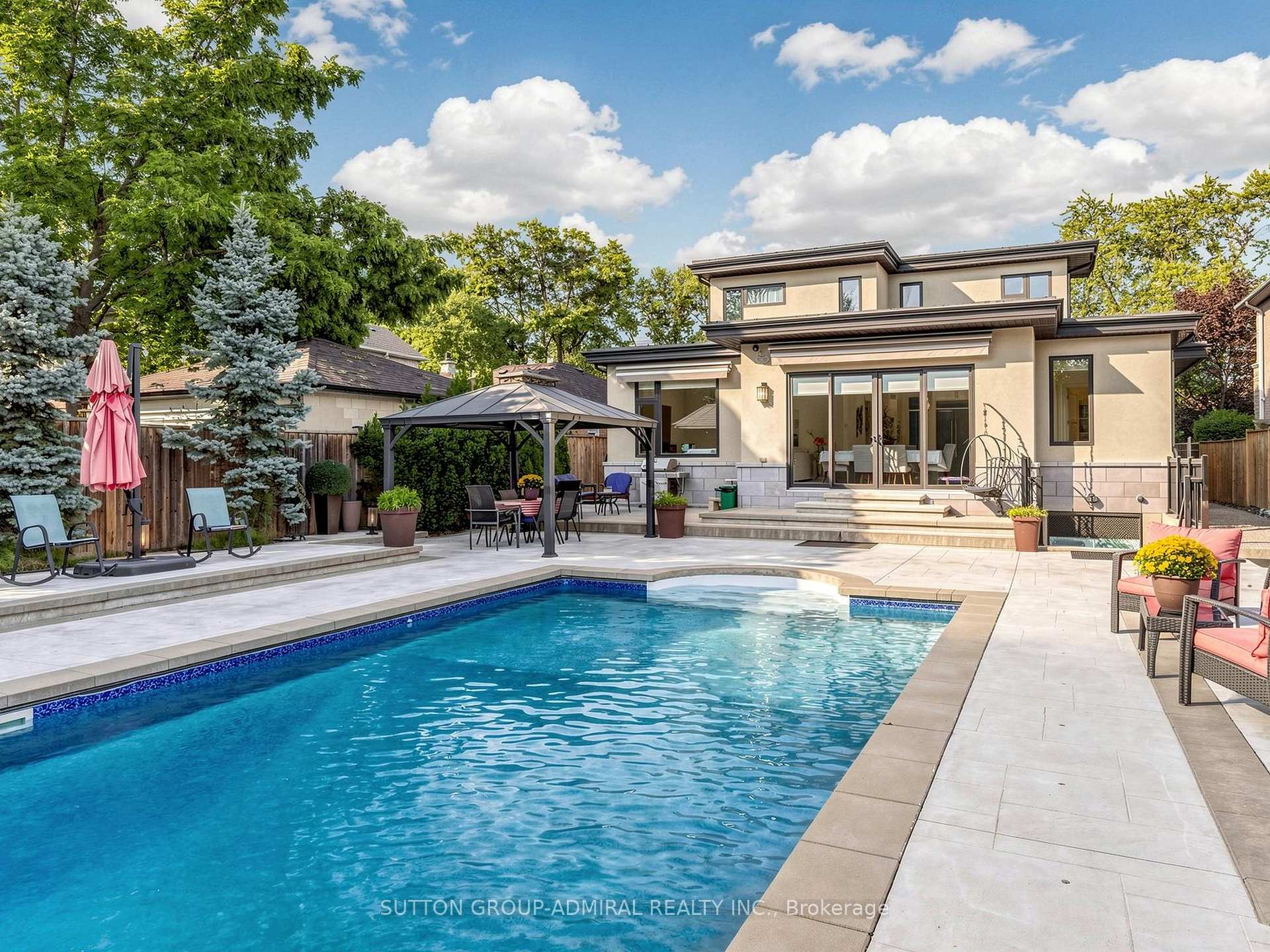 Photo 48 of 18 Dunsmore Gardens, North York, Clanton Park — HOMEH