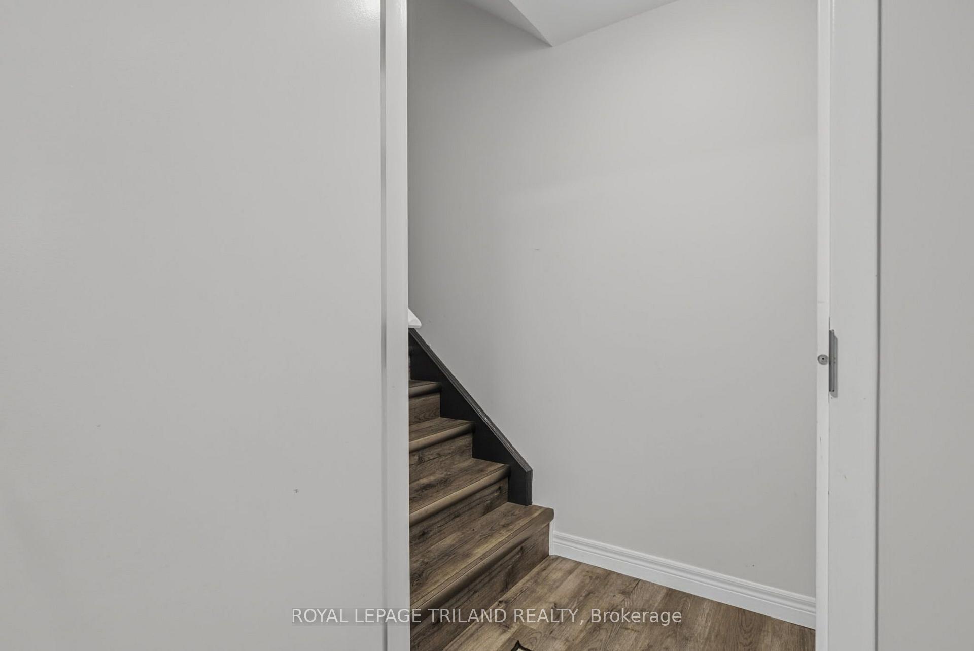 Photo 4 of Unit Lower, 4 Emery Street W, London, South E — HOMEH
