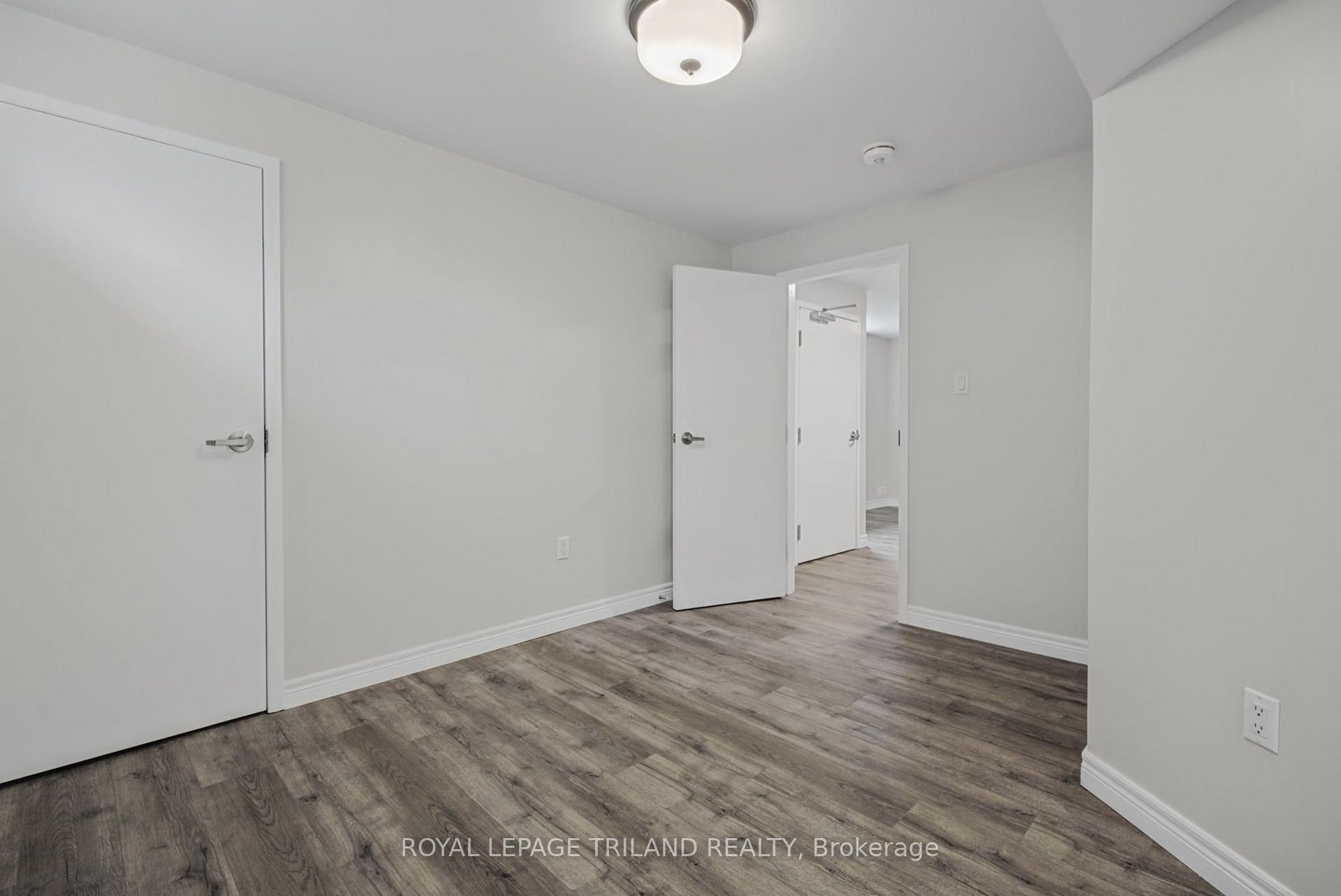 Photo 30 of Unit Lower, 4 Emery Street W, London, South E — HOMEH