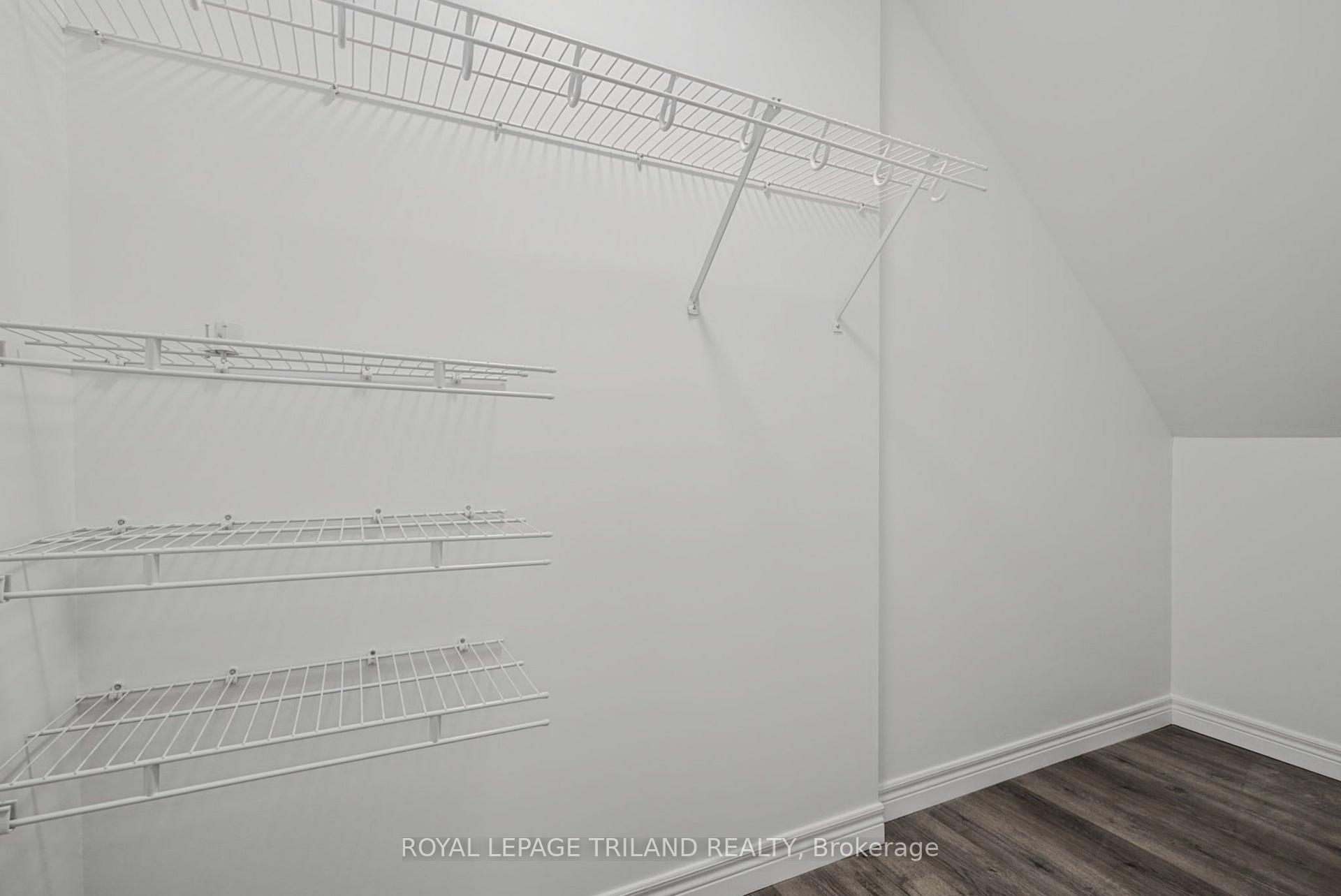 Photo 32 of Unit Lower, 4 Emery Street W, London, South E — HOMEH