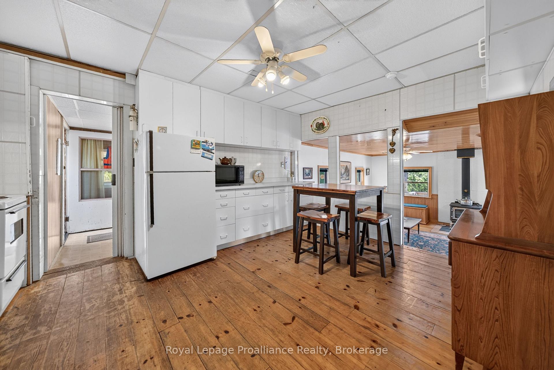 Photo 6 of 1166 Rocky Lane, Frontenac, Frontenac North — HOMEH