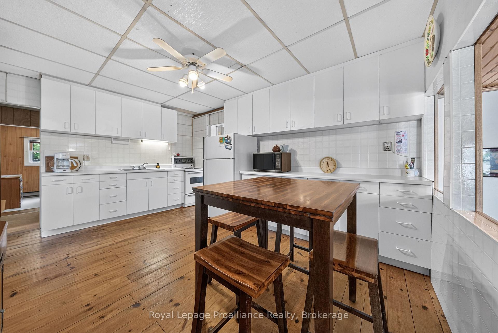 Photo 7 of 1166 Rocky Lane, Frontenac, Frontenac North — HOMEH