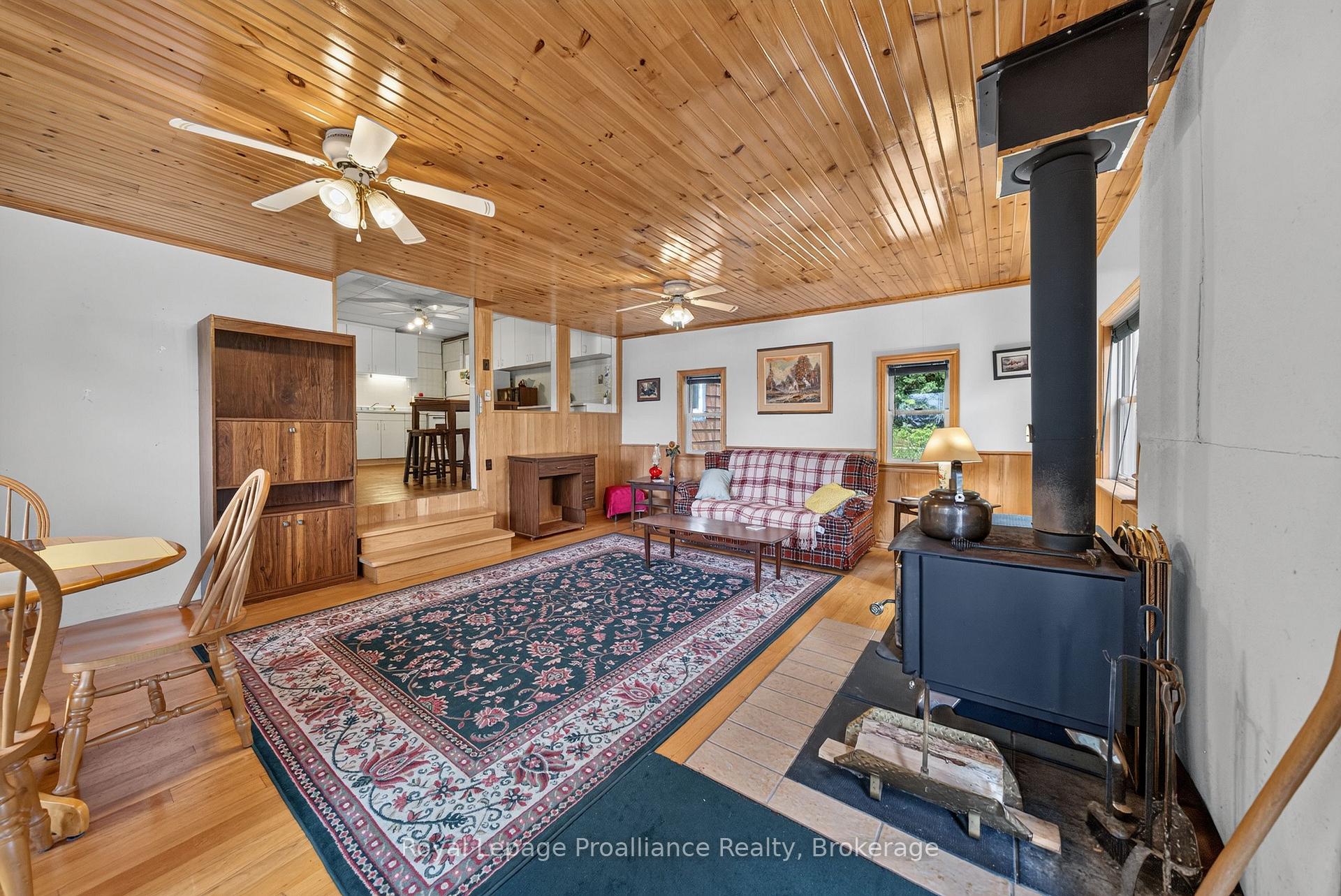 Photo 14 of 1166 Rocky Lane, Frontenac, Frontenac North — HOMEH