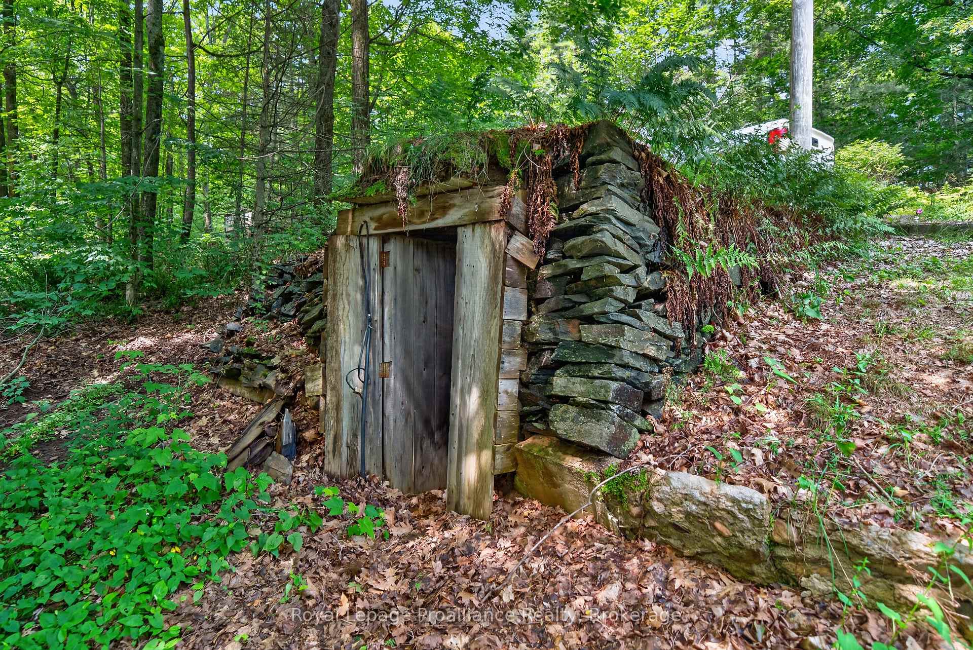 Photo 38 of 1166 Rocky Lane, Frontenac, Frontenac North — HOMEH