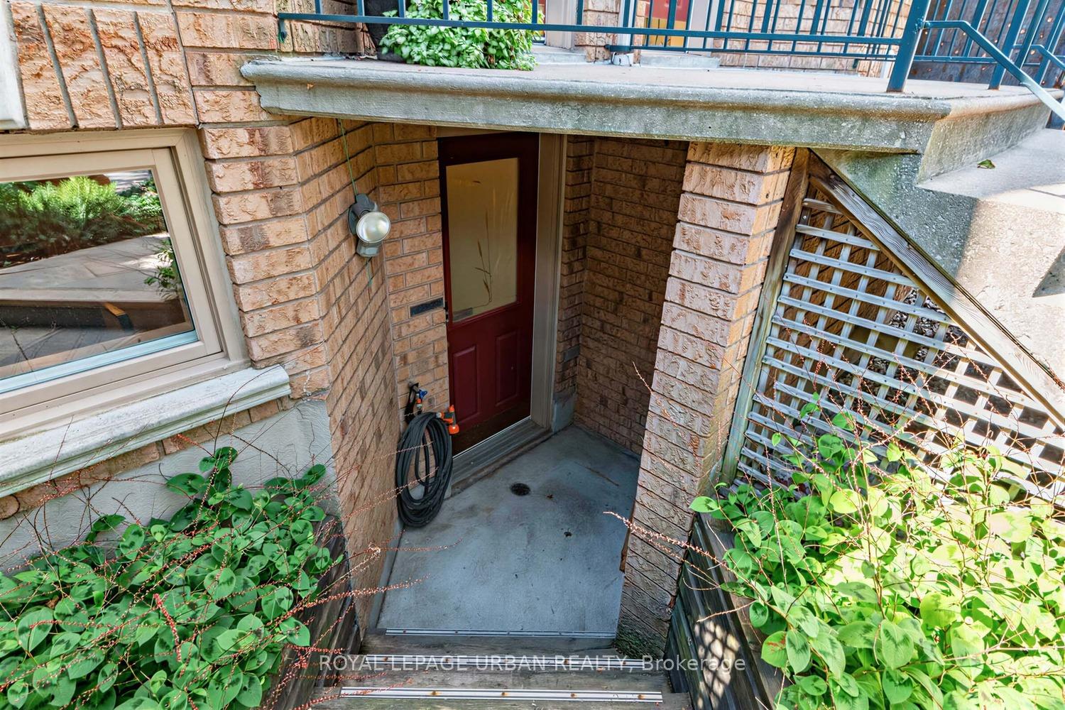 Photo 25 of 140A Euclid Avenue, Toronto, Trinity-Bellwoods — HOMEH