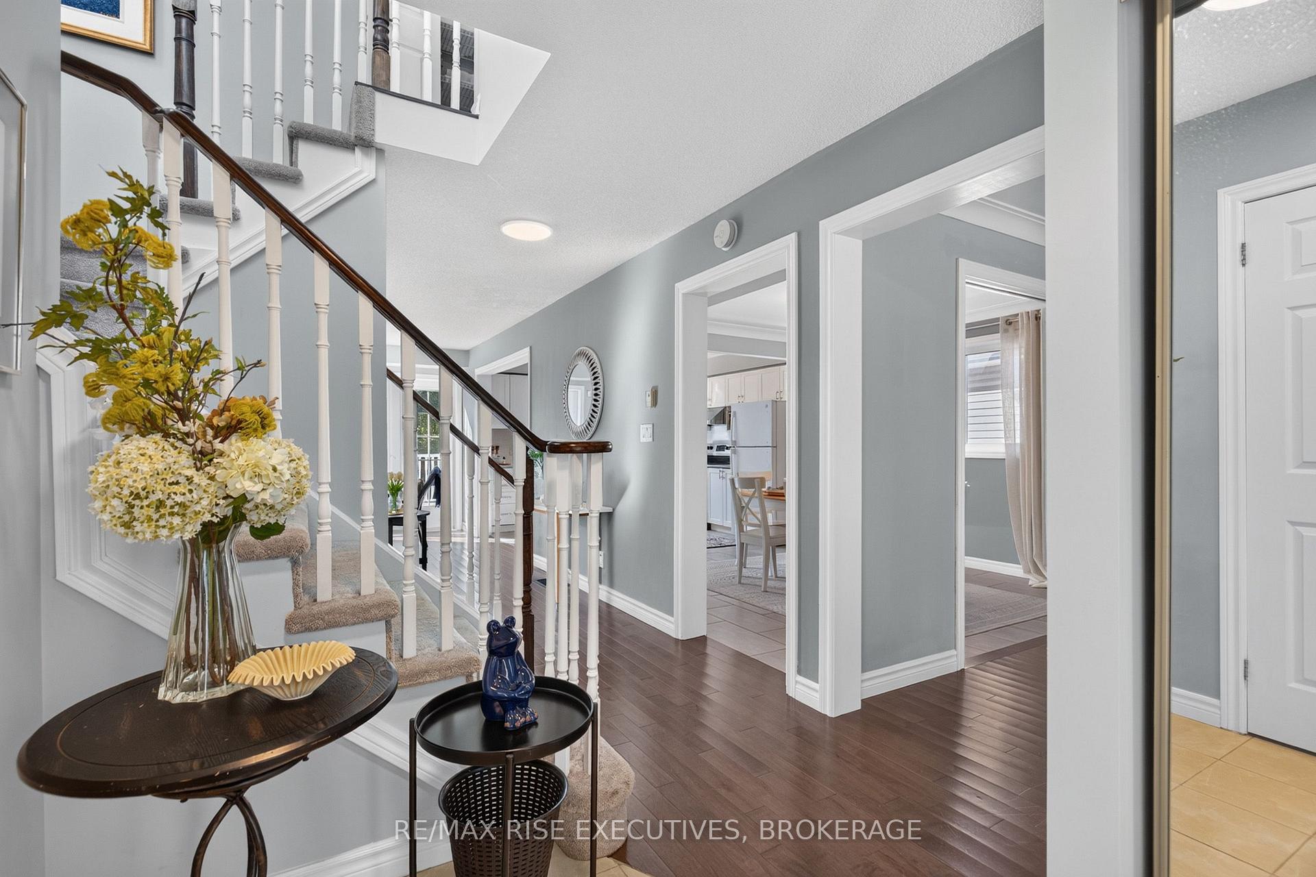 Photo 10 of 947 Prestwick Crescent, Kingston, East Gardiners Rd — HOMEH