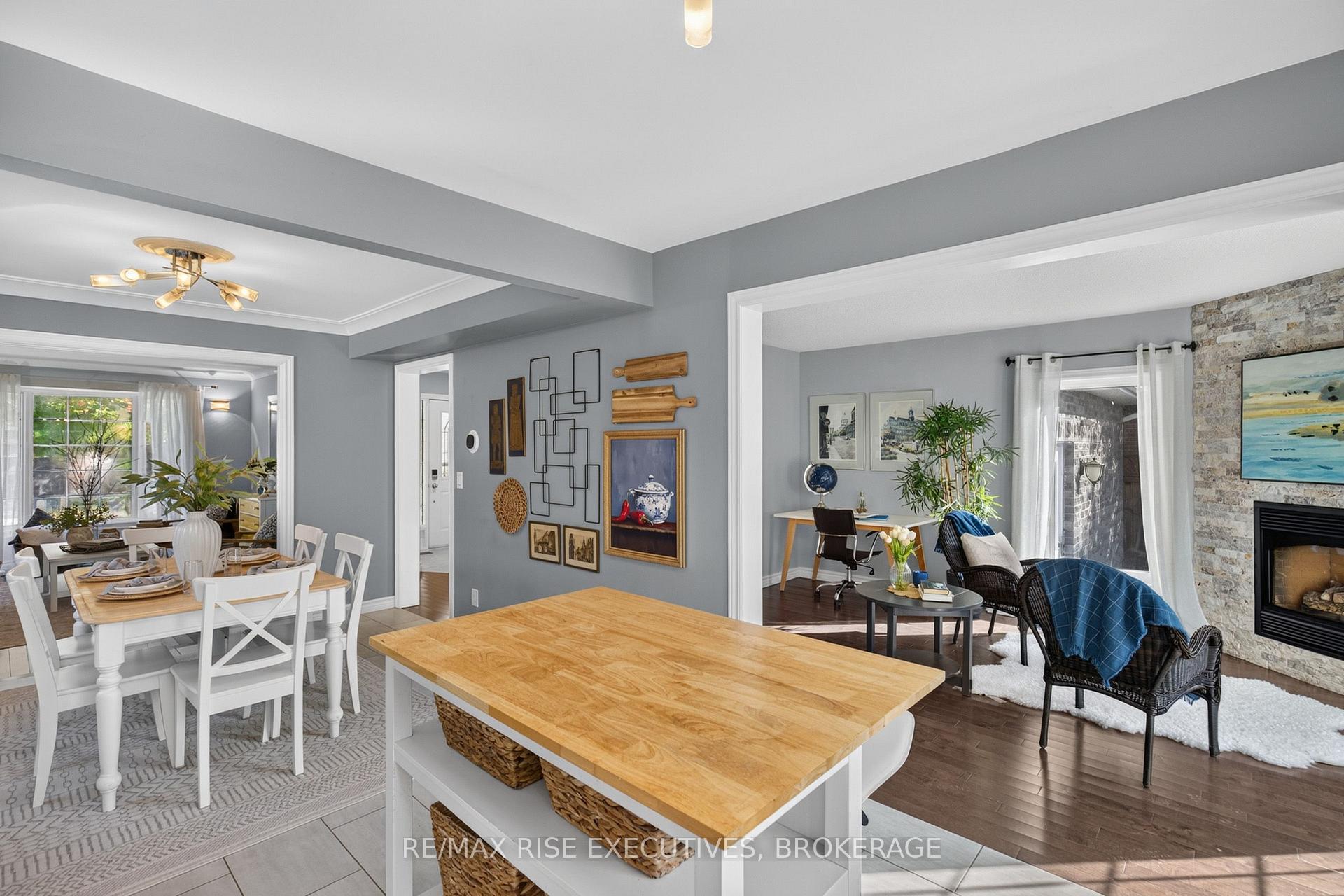 Photo 21 of 947 Prestwick Crescent, Kingston, East Gardiners Rd — HOMEH