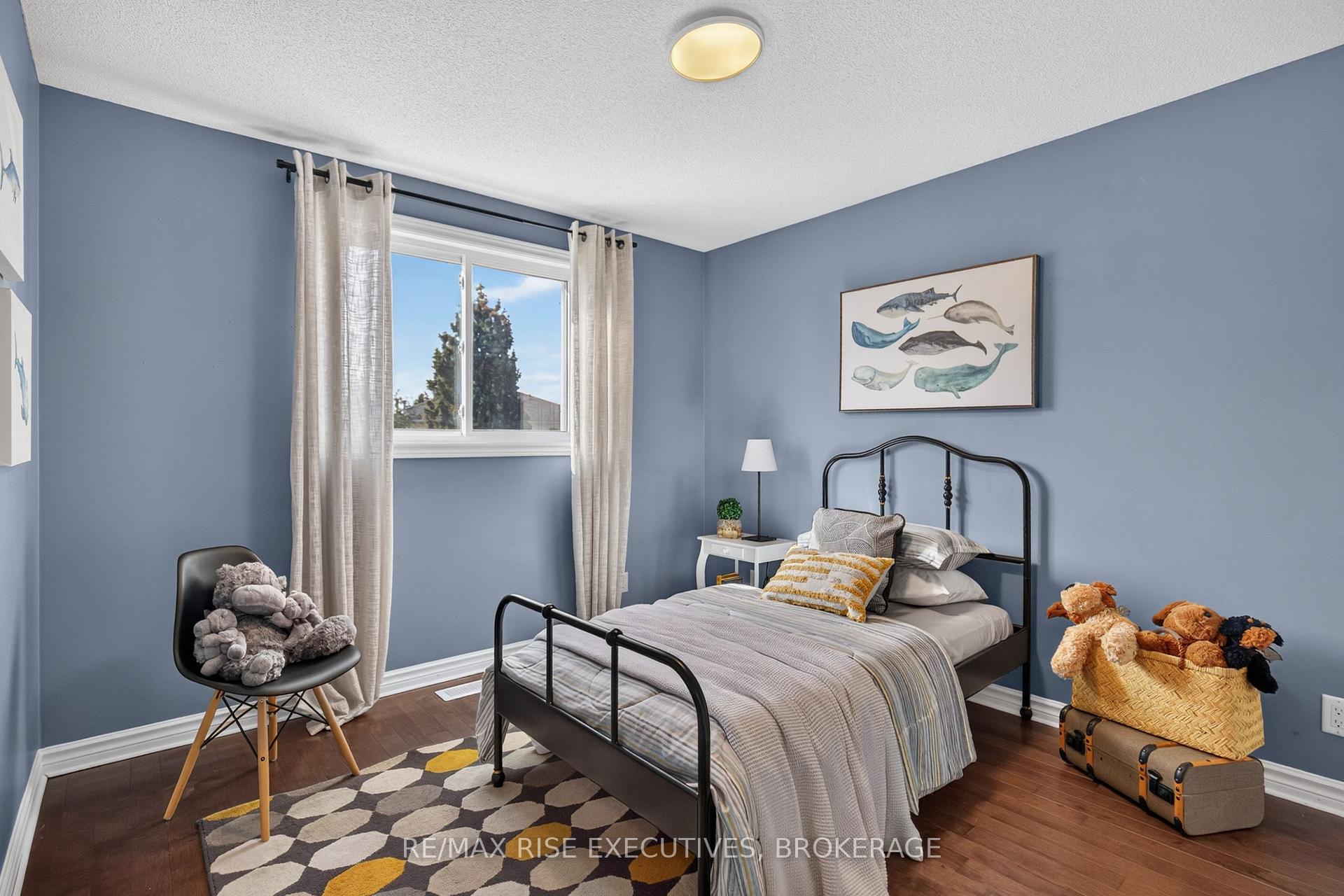 Photo 34 of 947 Prestwick Crescent, Kingston, East Gardiners Rd — HOMEH