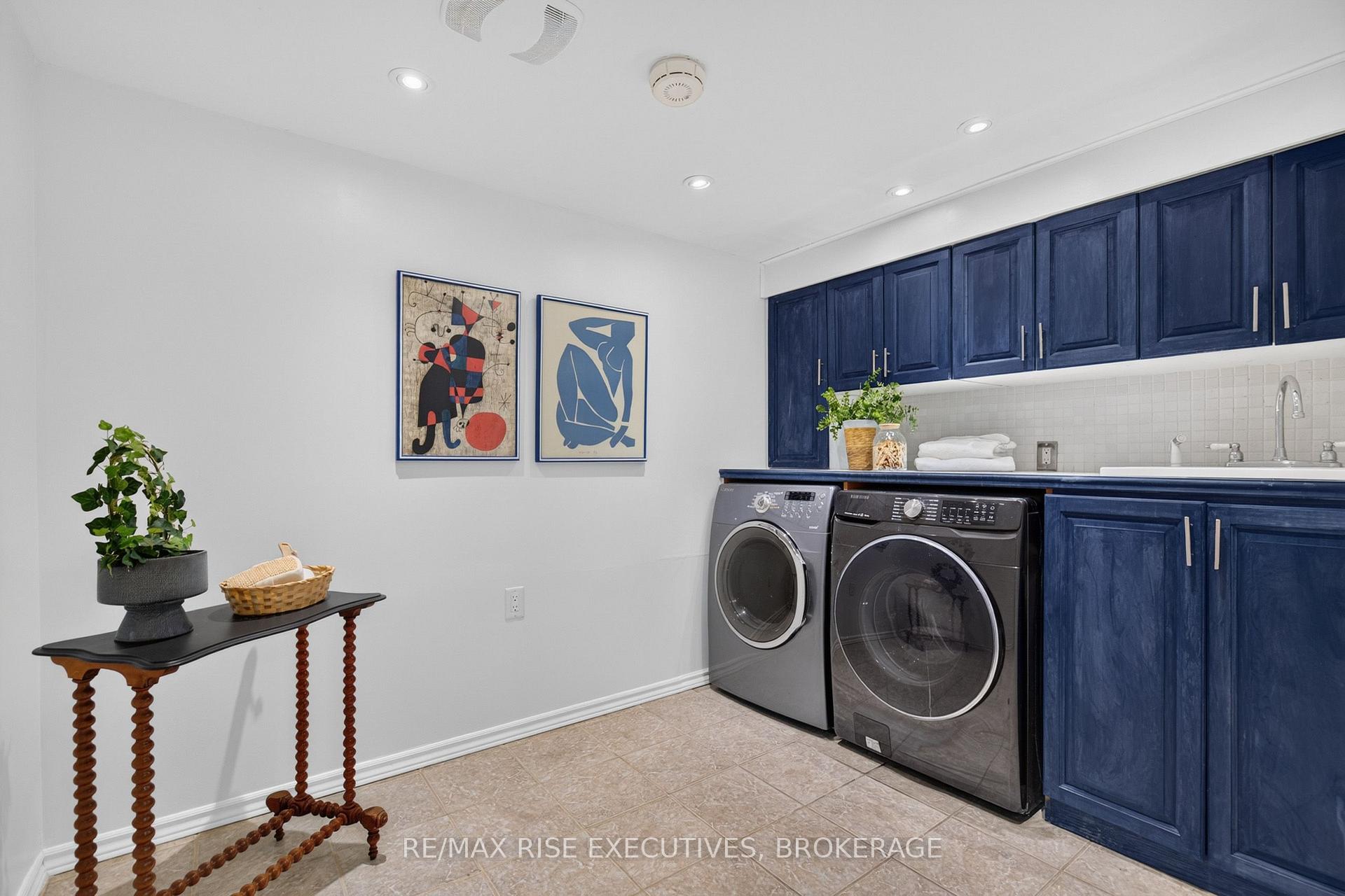 Photo 39 of 947 Prestwick Crescent, Kingston, East Gardiners Rd — HOMEH
