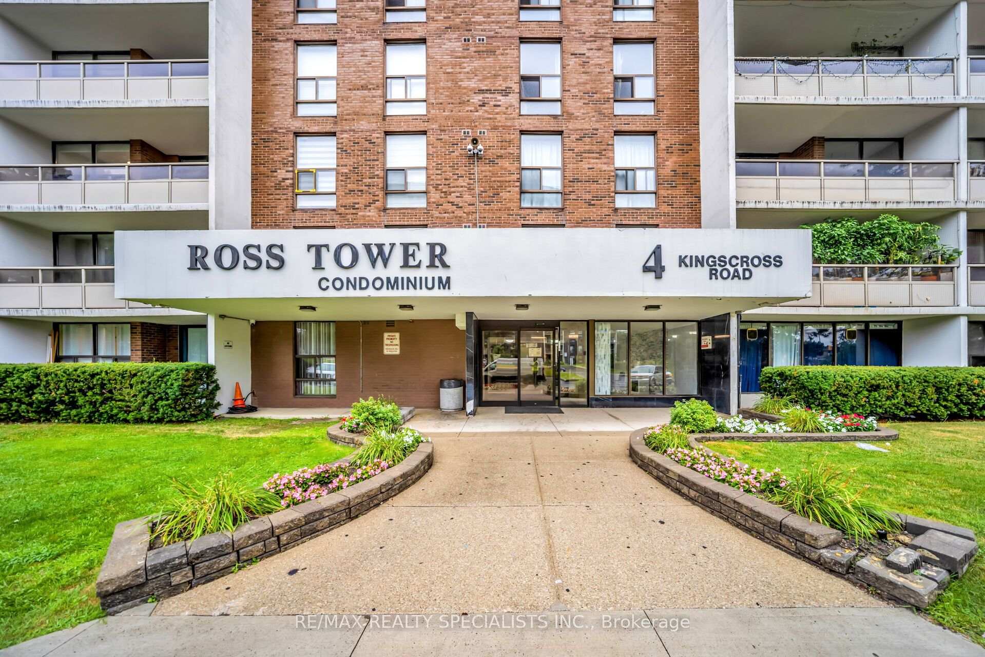 Photo 3 of Unit 1008, 4 Kings Cross Road, Brampton, Queen Street Corridor — HOMEH