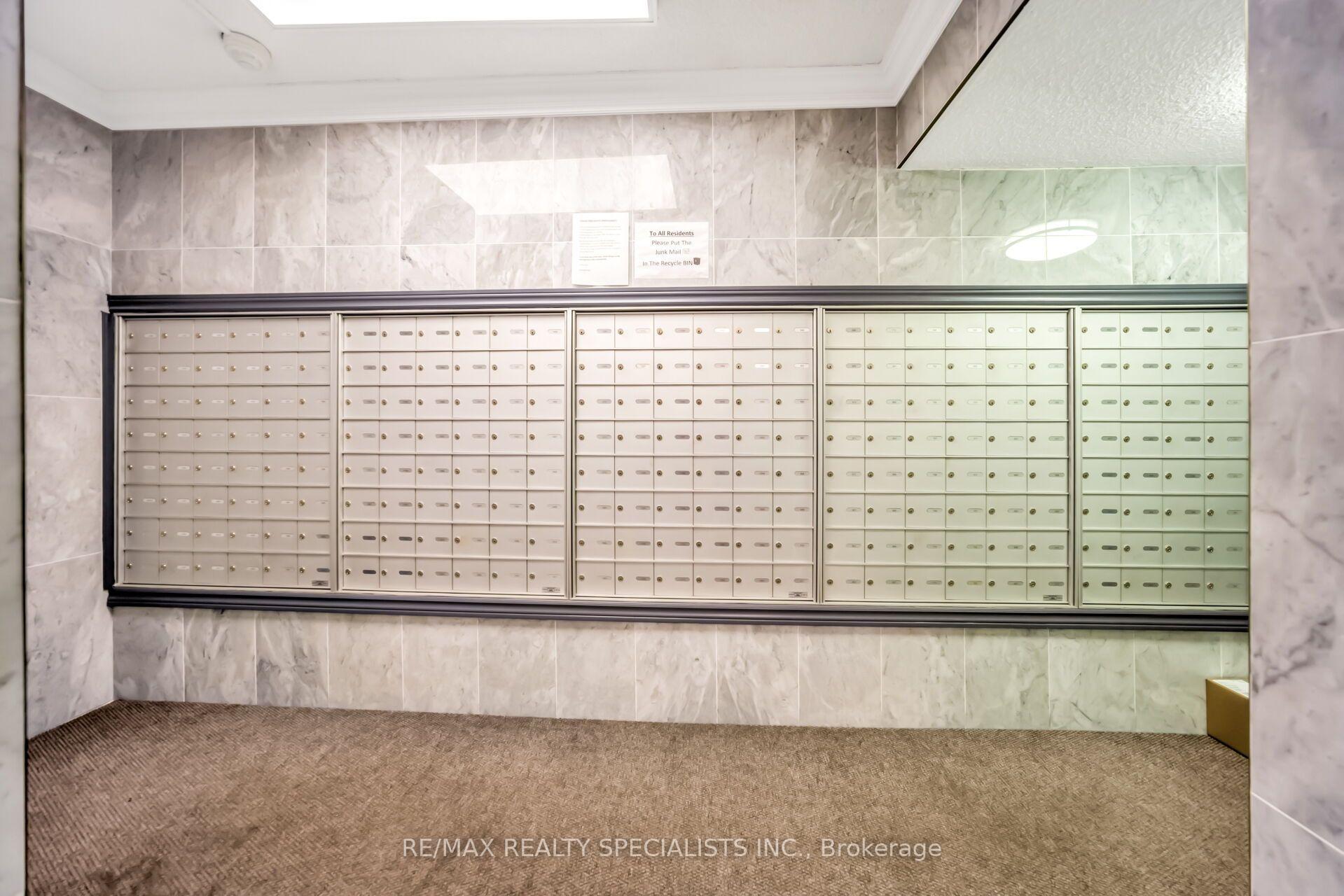 Photo 8 of Unit 1008, 4 Kings Cross Road, Brampton, Queen Street Corridor — HOMEH