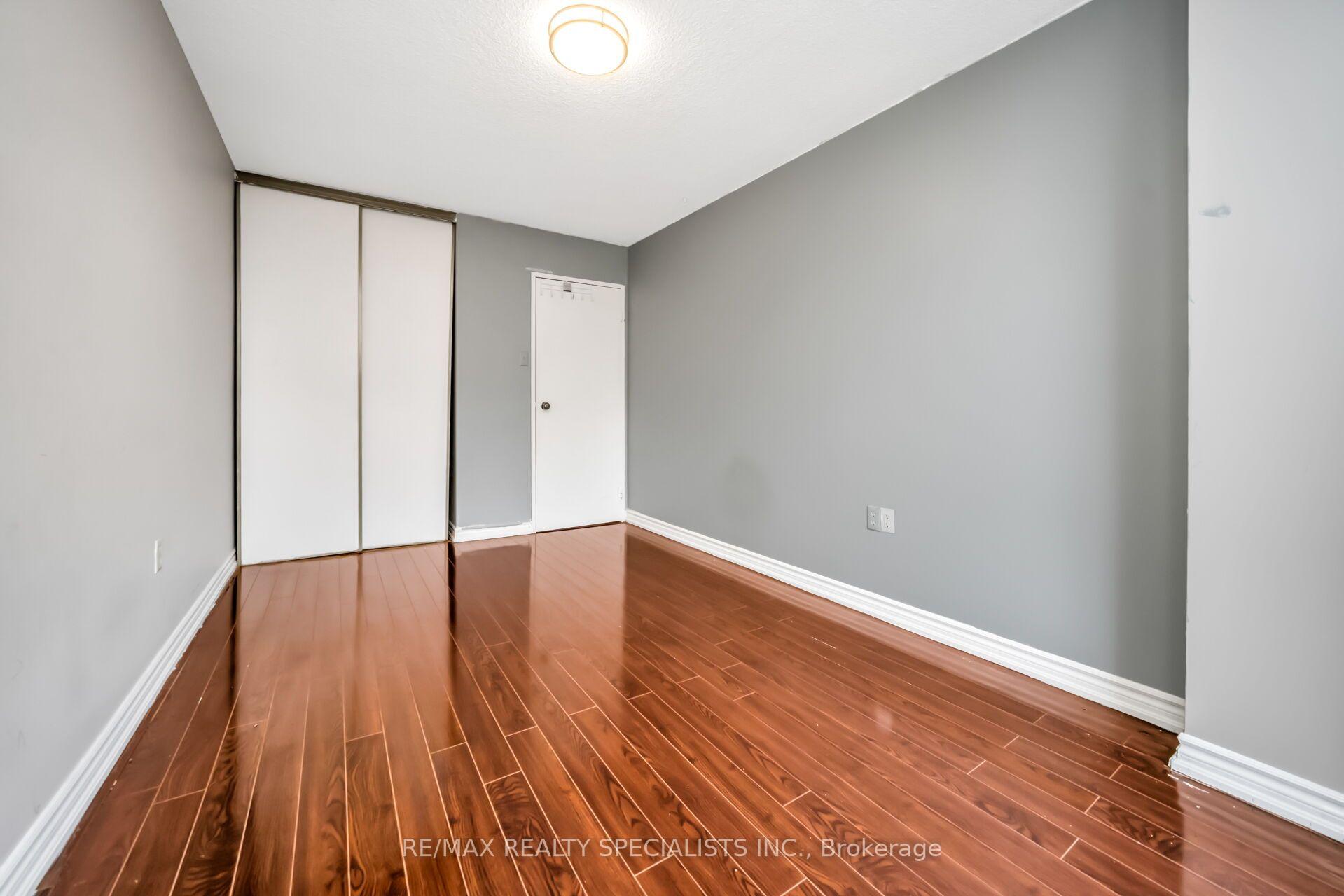 Photo 22 of Unit 1008, 4 Kings Cross Road, Brampton, Queen Street Corridor — HOMEH
