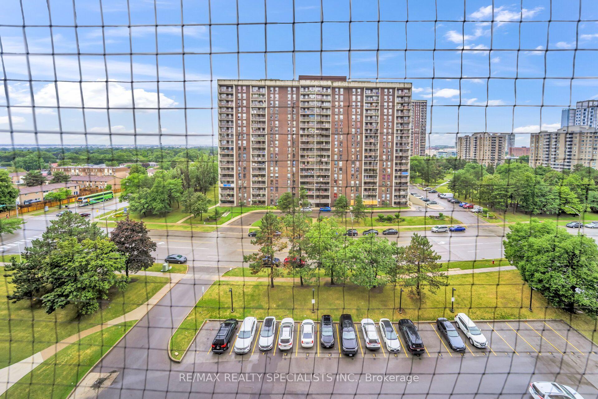 Photo 31 of Unit 1008, 4 Kings Cross Road, Brampton, Queen Street Corridor — HOMEH