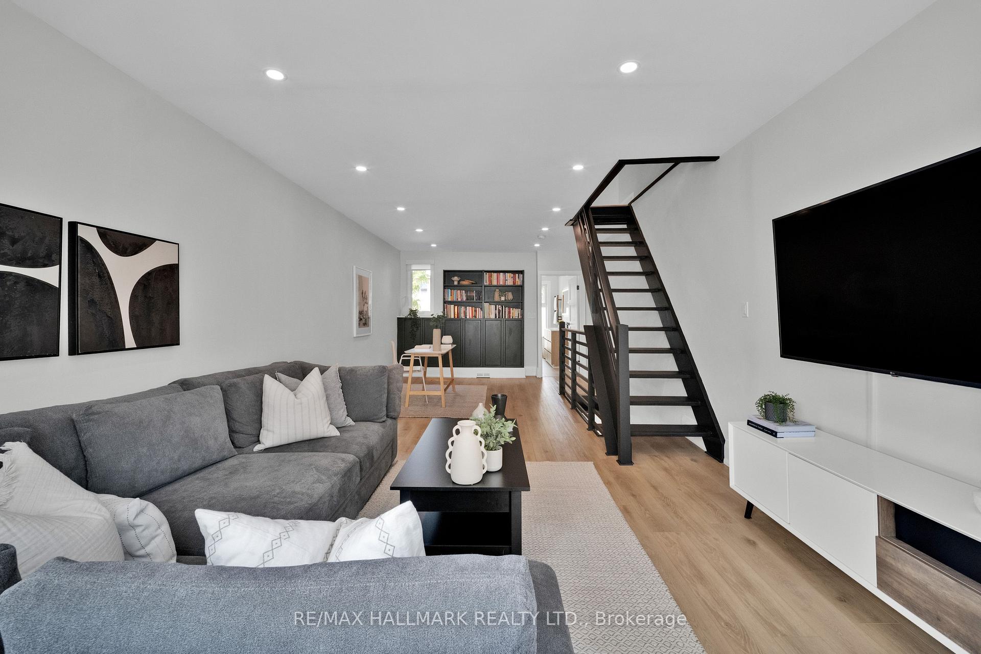 Photo 14 of 72 Hamilton Street, Toronto, South Riverdale — HOMEH