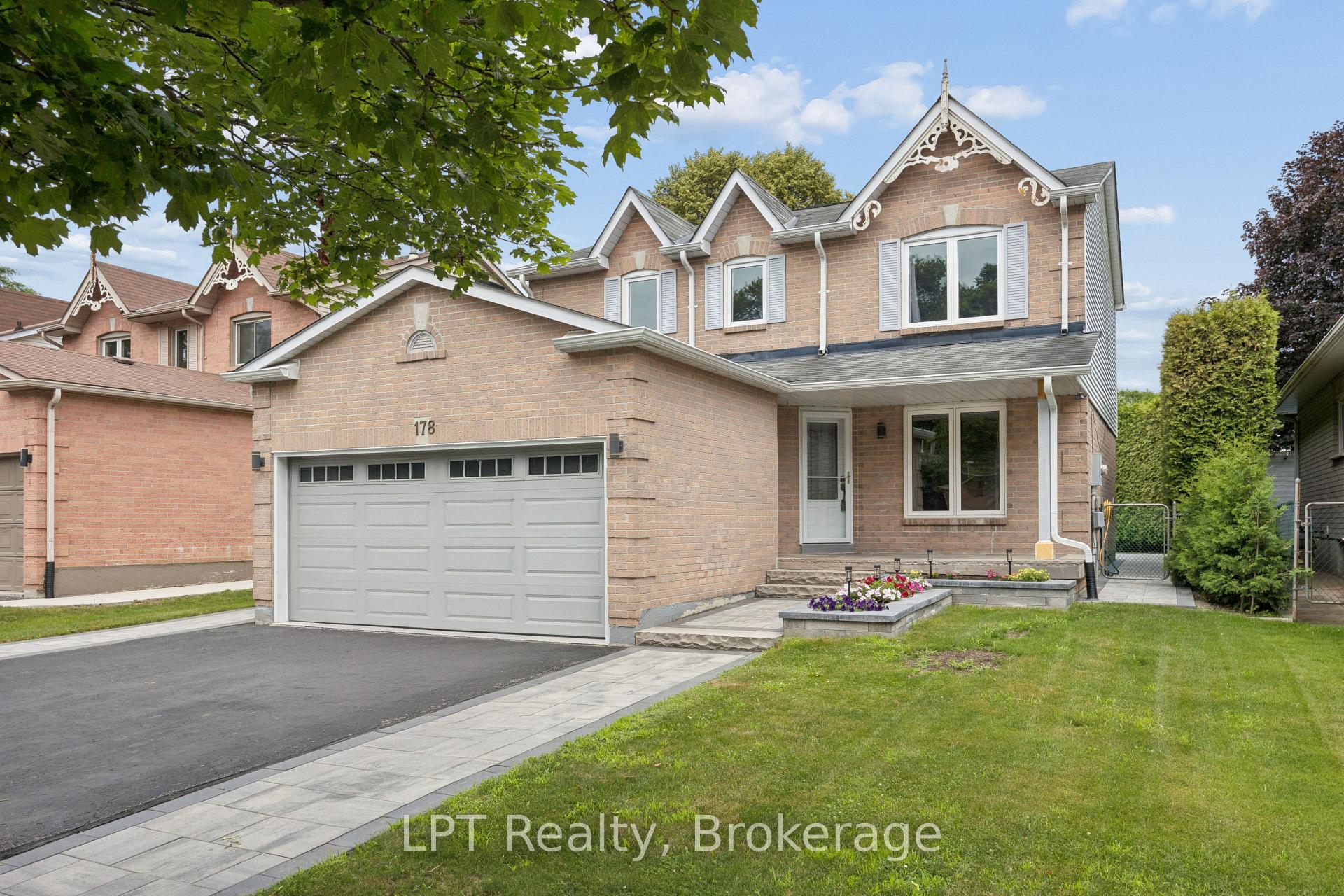 Photo 3 of 178 Sandringham Drive, Clarington, Courtice — HOMEH