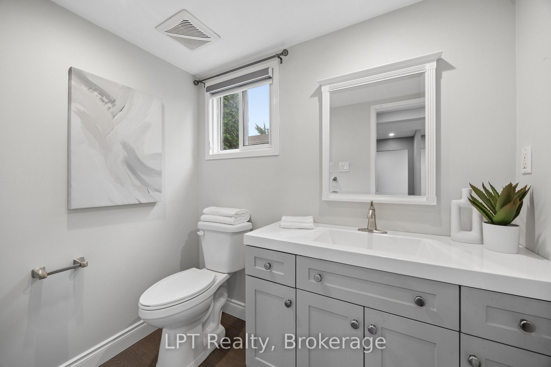 Photo 16 of 178 Sandringham Drive, Clarington, Courtice — HOMEH