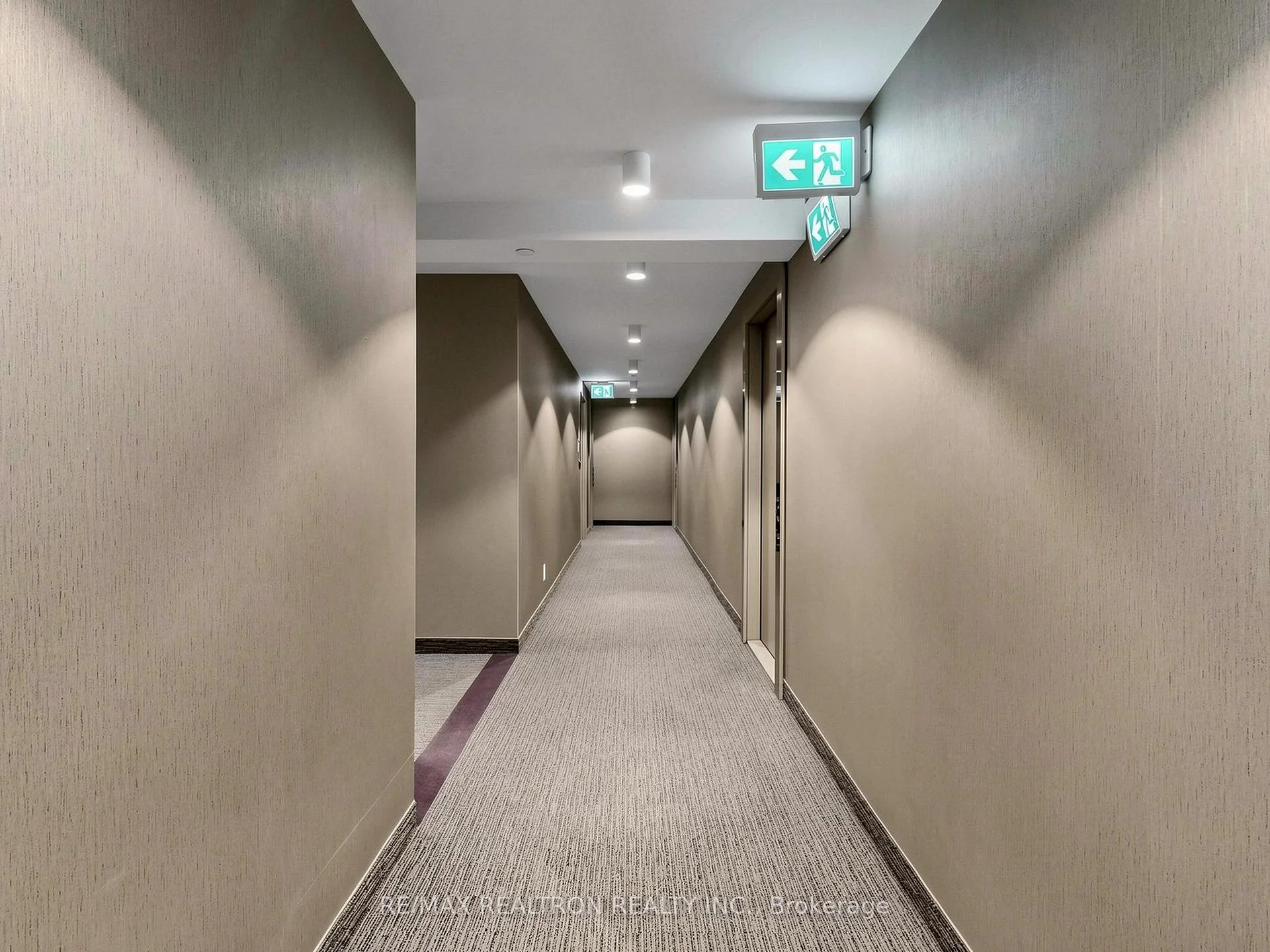 Photo 5 of Unit 1504, 88 Harbour Street, Toronto, Waterfront Communities — HOMEH