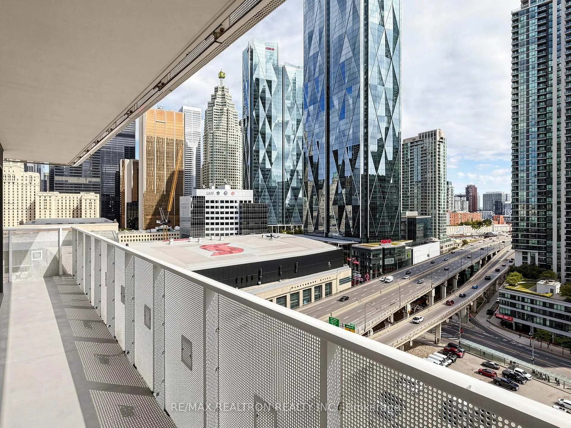 Photo 27 of Unit 1504, 88 Harbour Street, Toronto, Waterfront Communities — HOMEH