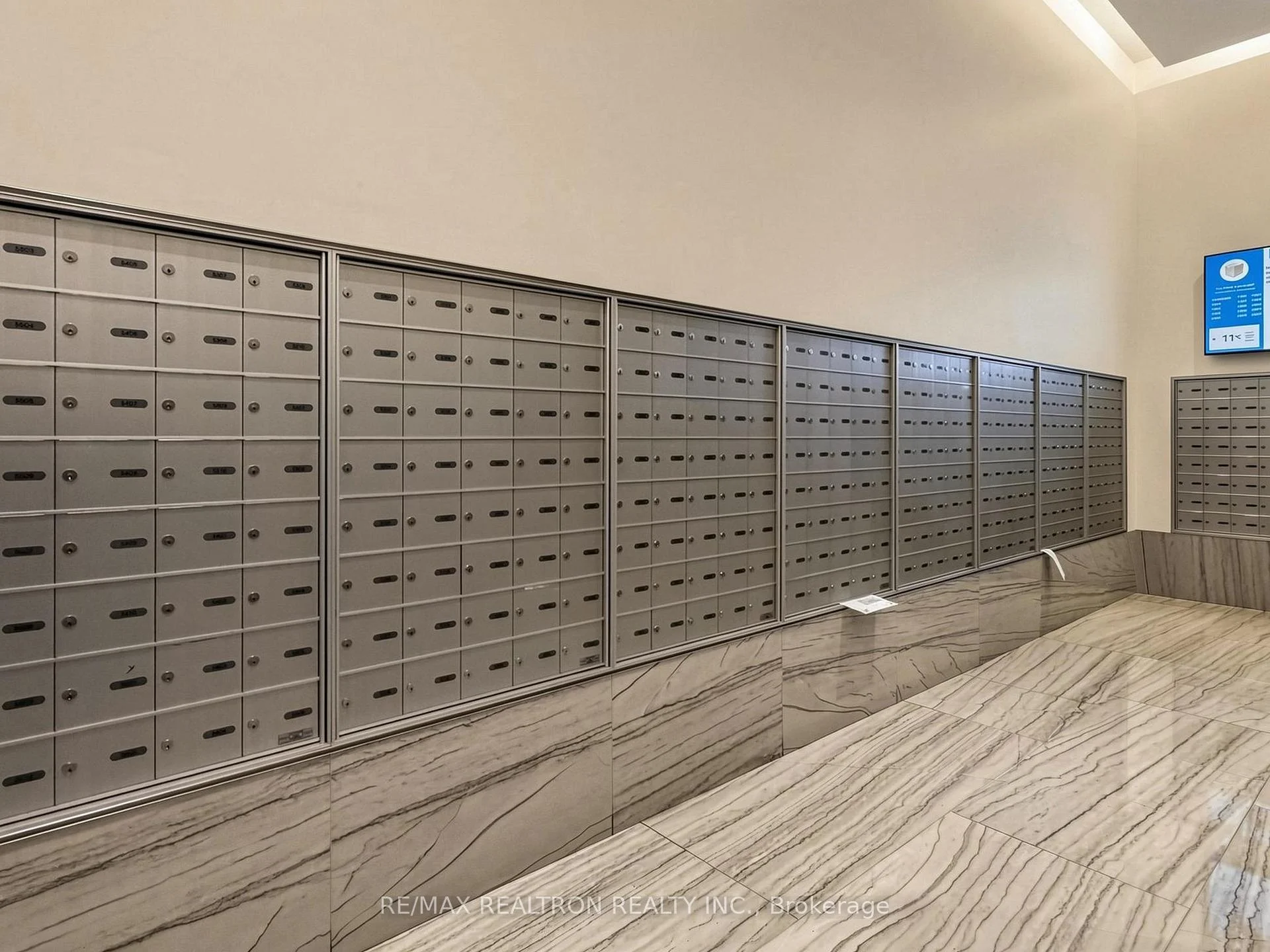 Photo 38 of Unit 1504, 88 Harbour Street, Toronto, Waterfront Communities — HOMEH
