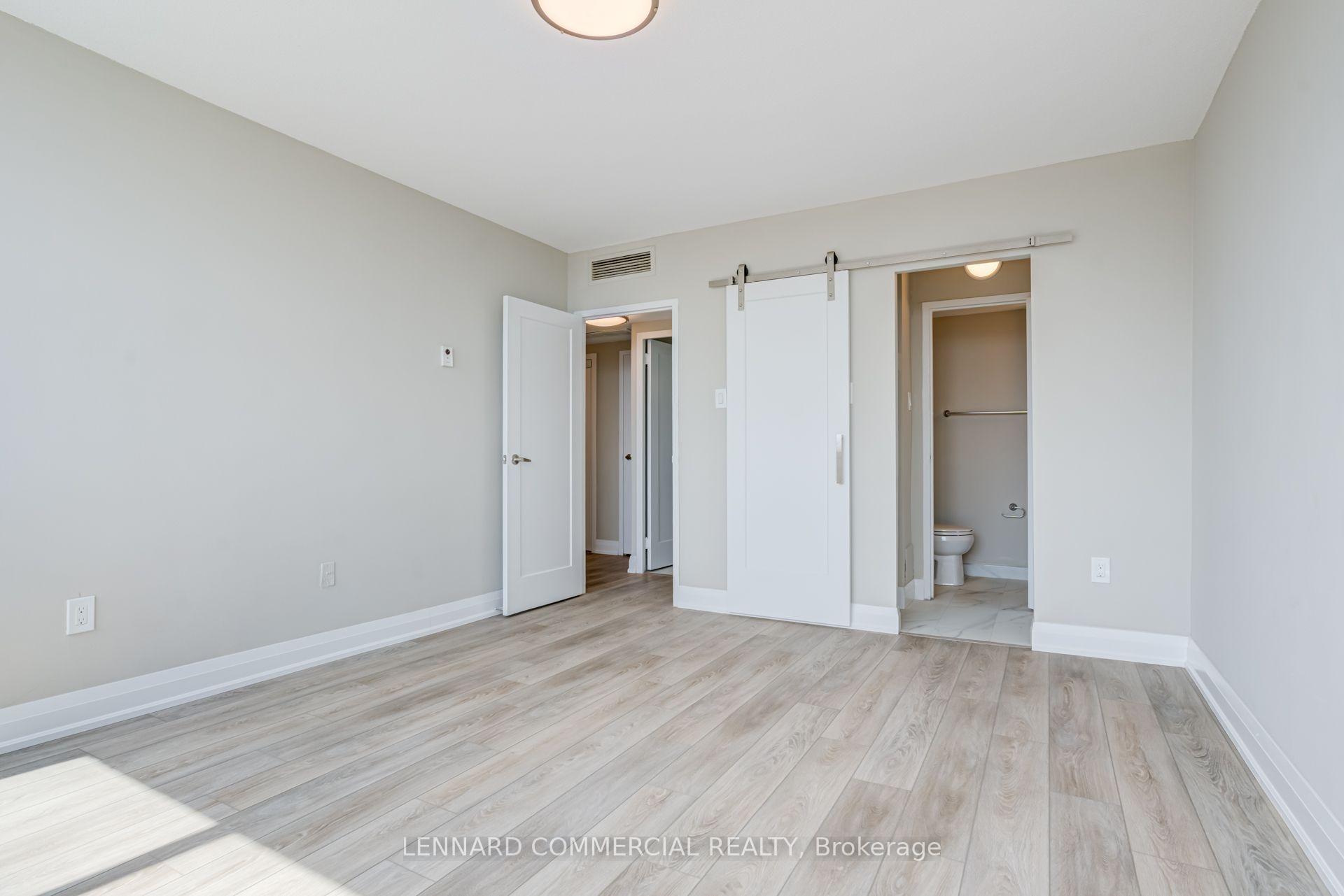 Photo 3 of Unit 3207, 60 Pleasant Boulevard, Toronto, Rosedale-Moore Park — HOMEH