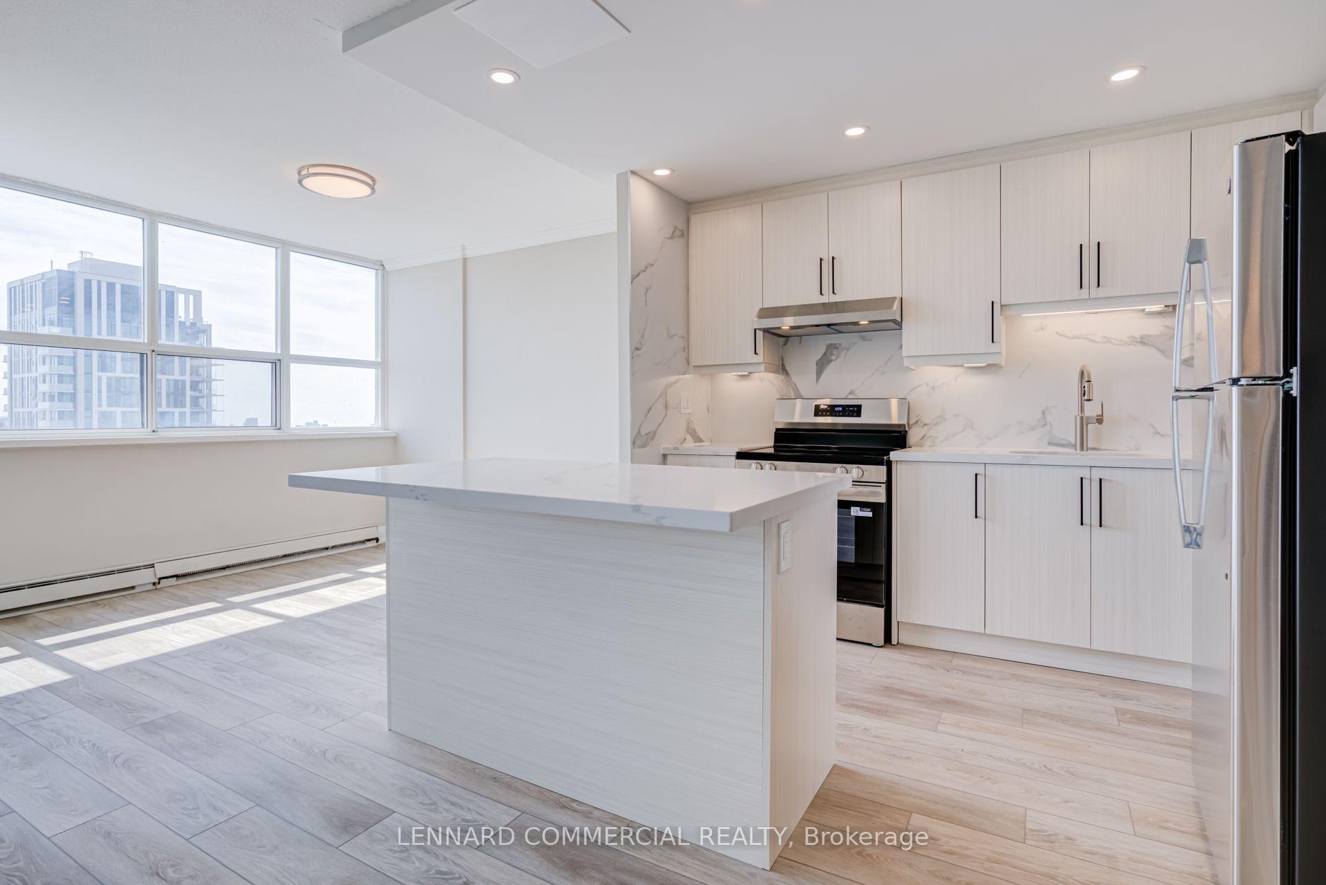 Photo 9 of Unit 3207, 60 Pleasant Boulevard, Toronto, Rosedale-Moore Park — HOMEH